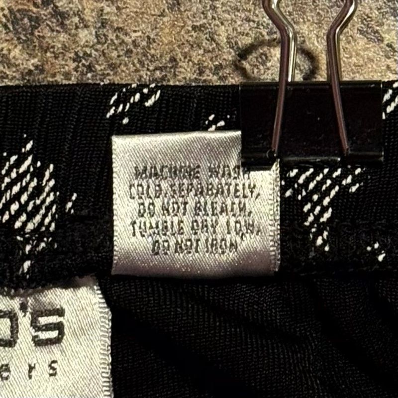 Chicos Chicos Travelers Slinky Pants Pull On Crop High Rise 2 L 12 Size 34" / US 12 / IT 48 - 5 Thumbnail