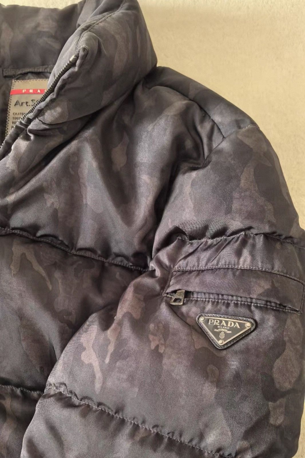 Prada Prada Camouflage dark pattern metal label down jacket Size US M / EU 48-50 / 2 - 5 Thumbnail