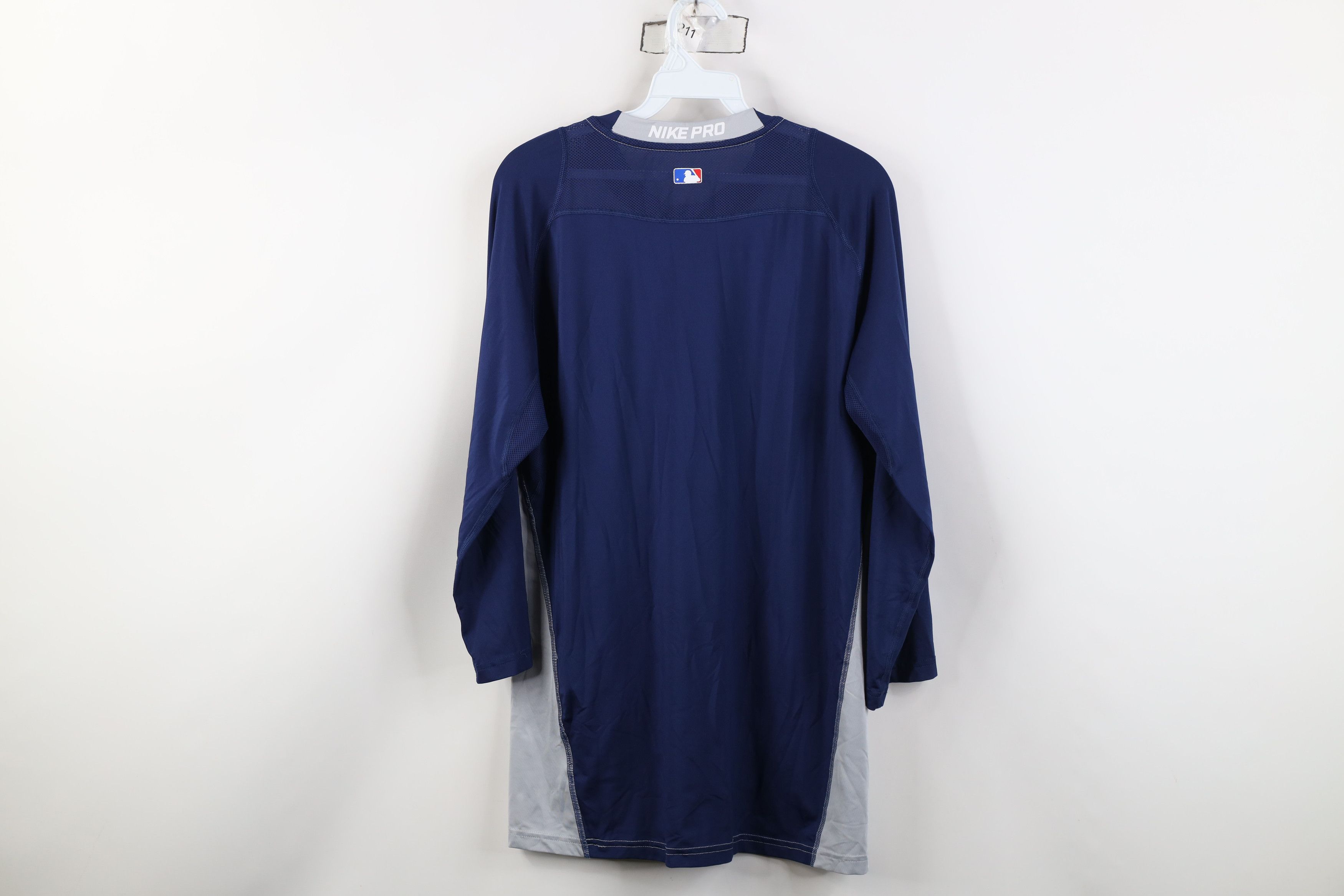 Nike Nike Pro Combat Compression 3/4 Sleeve Raglan T-Shirt Size US L / EU 52-54 / 3 - 11 Thumbnail