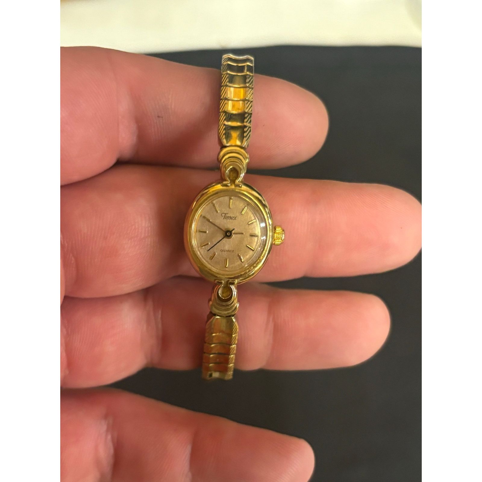 Timex Timex Gold Tone Women’s Watch! New Battery! Size ONE SIZE - 3 Thumbnail