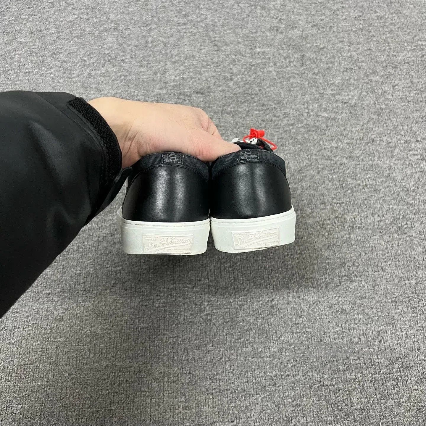 Louis Vuitton Louis Vuitton Monogram Low. Size US 8.5 / EU 41-42 - 4 Thumbnail