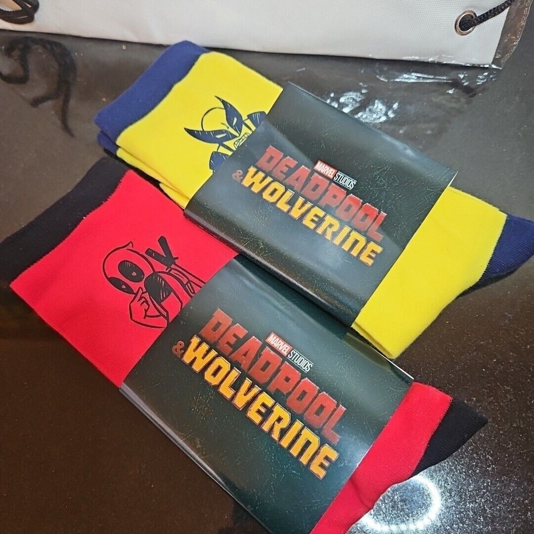 Marvel Comics Deadpool Wolverine BFF Hat Sling Bag Socks Notebook Gift Bun Size ONE SIZE - 10 Thumbnail