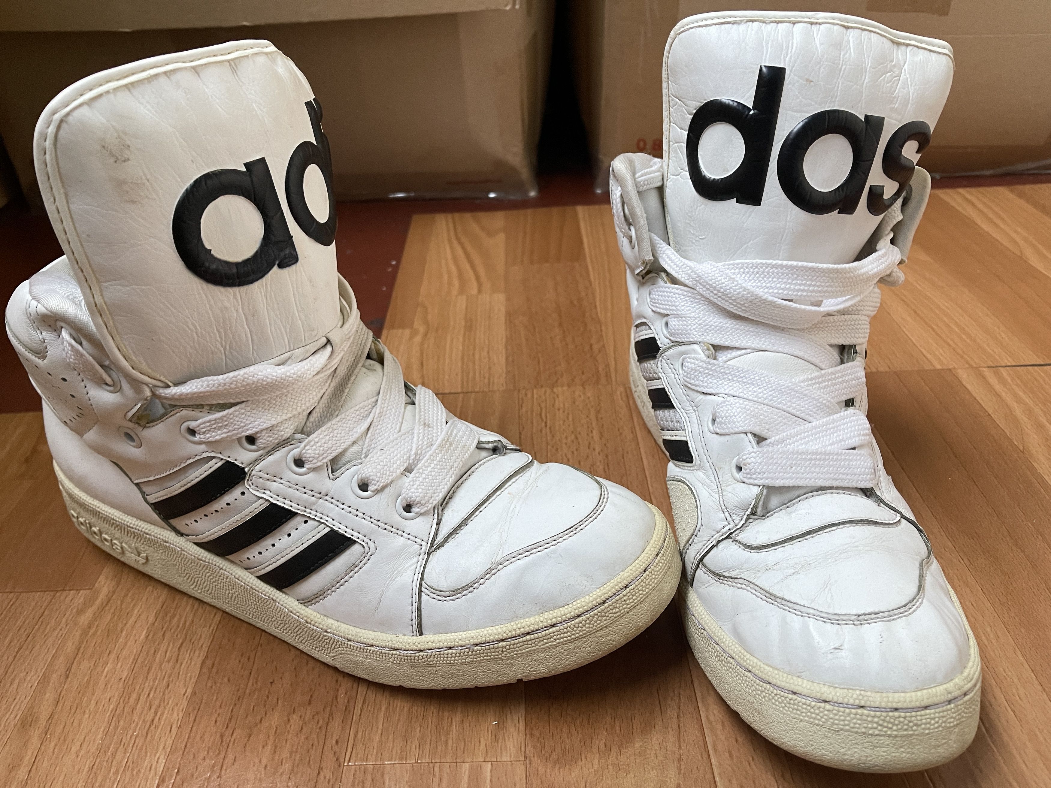 Adidas × Jeremy Scott Adidas sneakers, Jeremy Scott Instinct, Hi Top shoes, V24529 Size US 11.5 / EU 44-45 - 4 Thumbnail