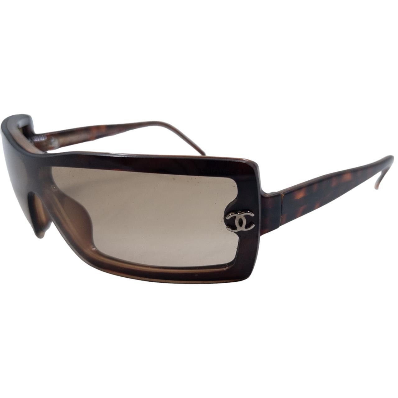 Chanel Vintage Chanel Tortoise Shell Sunglasses Size ONE SIZE - 1 Thumbnail