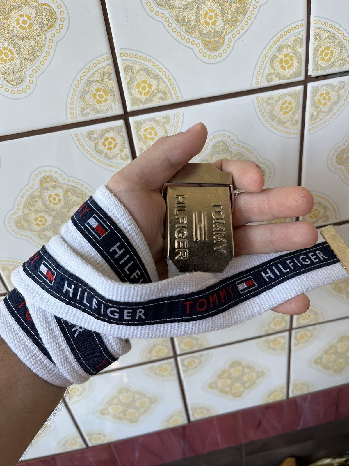 Tommy Hilfiger Vintage Tommy Hilfiger belt Size ONE SIZE - 2 Thumbnail
