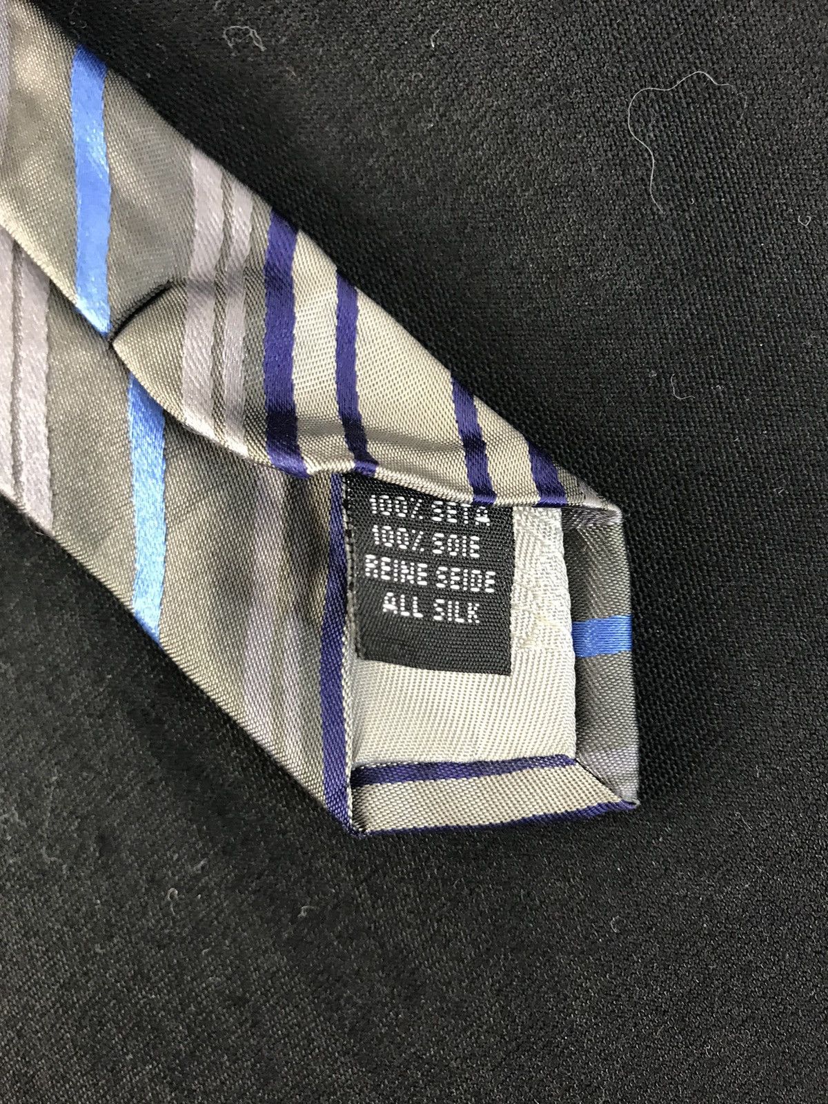 Designer × Vivienne Westwood Hype Vivienne Westwood Luxury Neck Tie Striped Design Size ONE SIZE - 5 Thumbnail