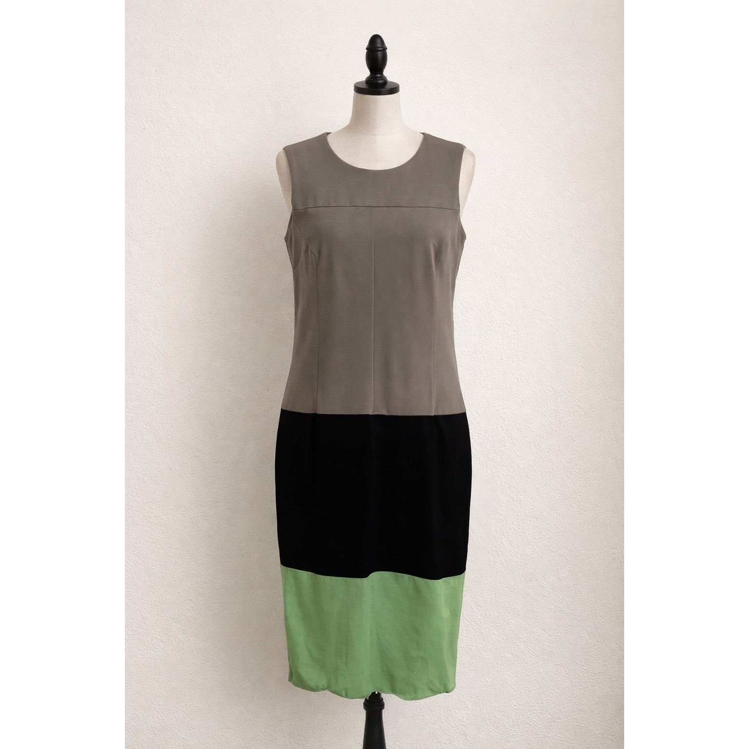 Diane von Furstenberg Diane von Furstenberg Colorblock Sleeveless Dress Size 14 DV Size XL / US 12-14 / IT 48-50 - 1 Thumbnail