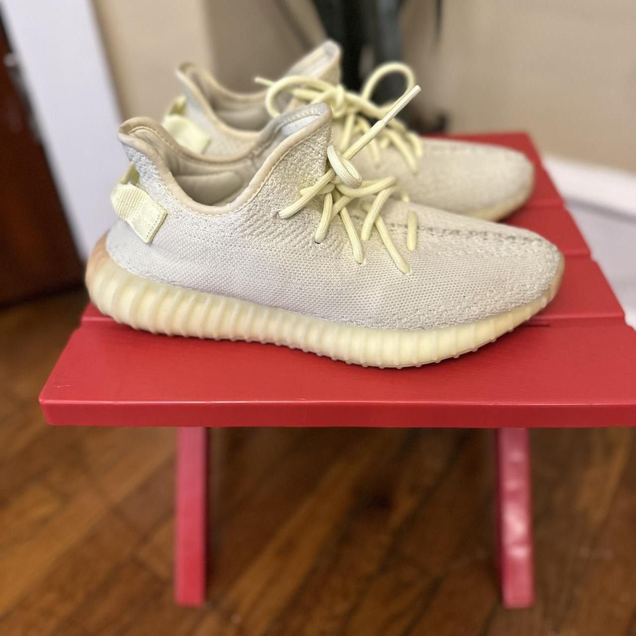 Yeezy YEEZY BOOST 350 V2 BUTTER Men's Sneakers Size US 8 / EU 41 - 2 Thumbnail