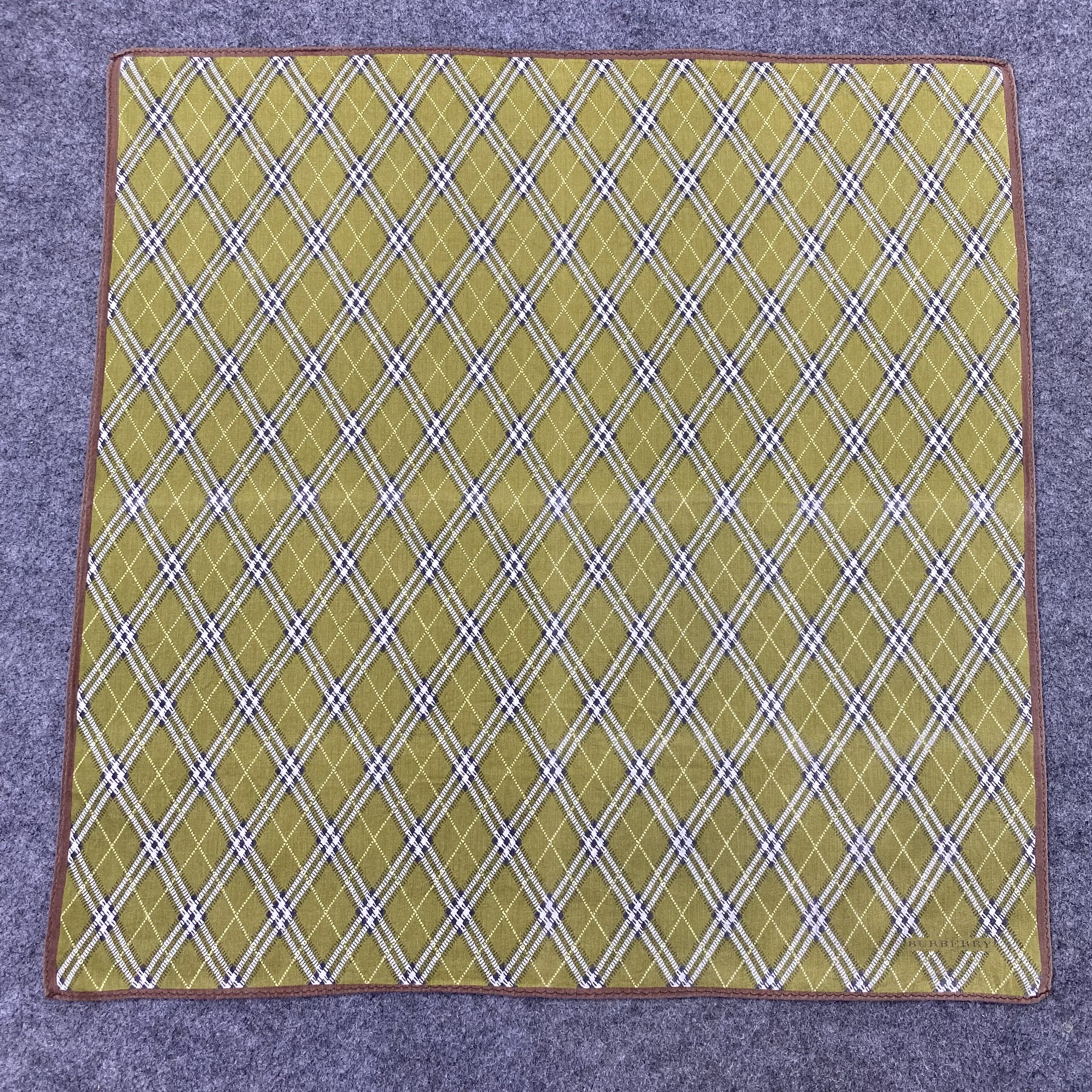 Burberry Burberry Handkerchief Neckerchief Bandana-B1705 Size ONE SIZE - 3 Thumbnail