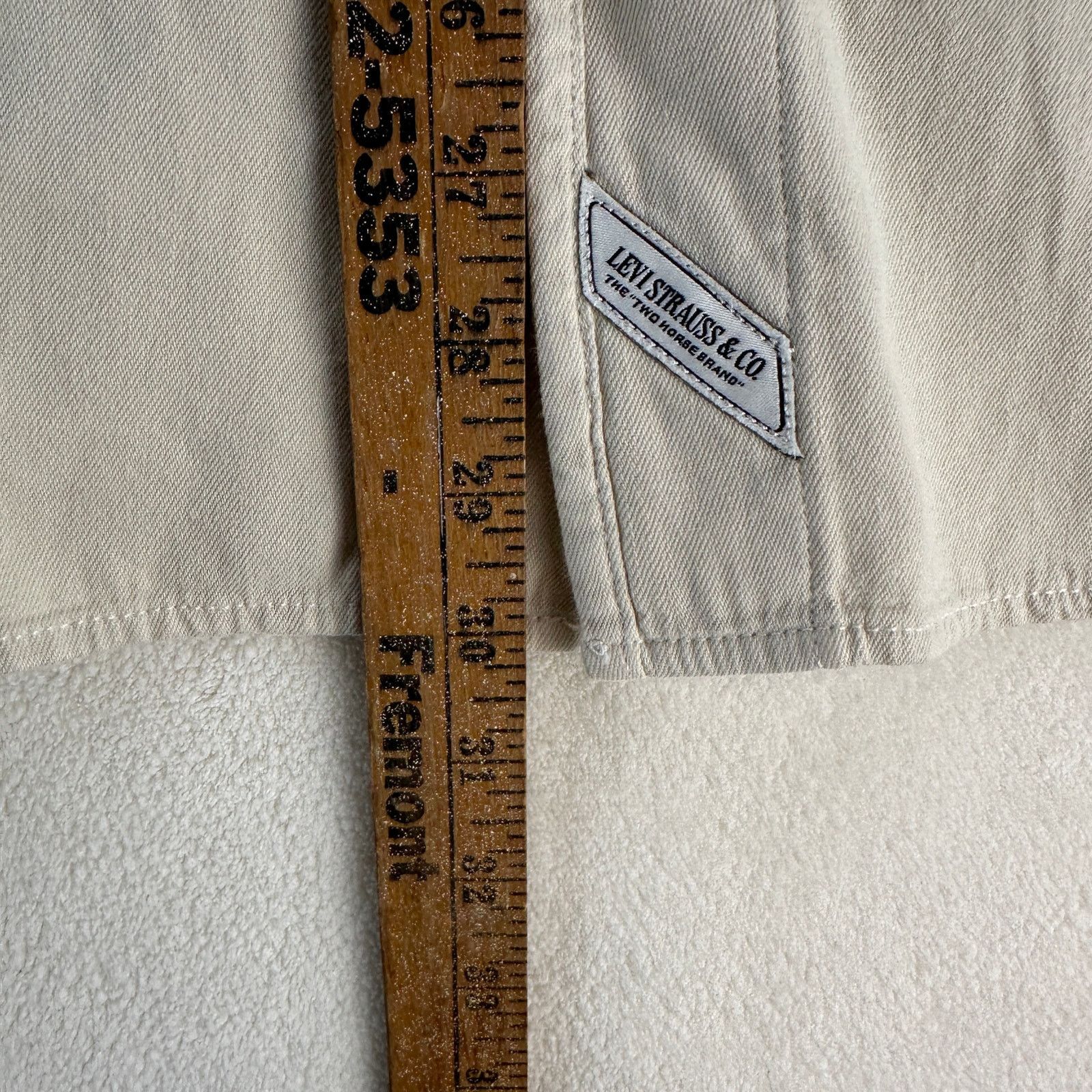 Levi's LEVI'S MEN'S LARGE AUBURN WORKER SHIRT BEIGE Size US L / EU 52-54 / 3 - 7 Thumbnail