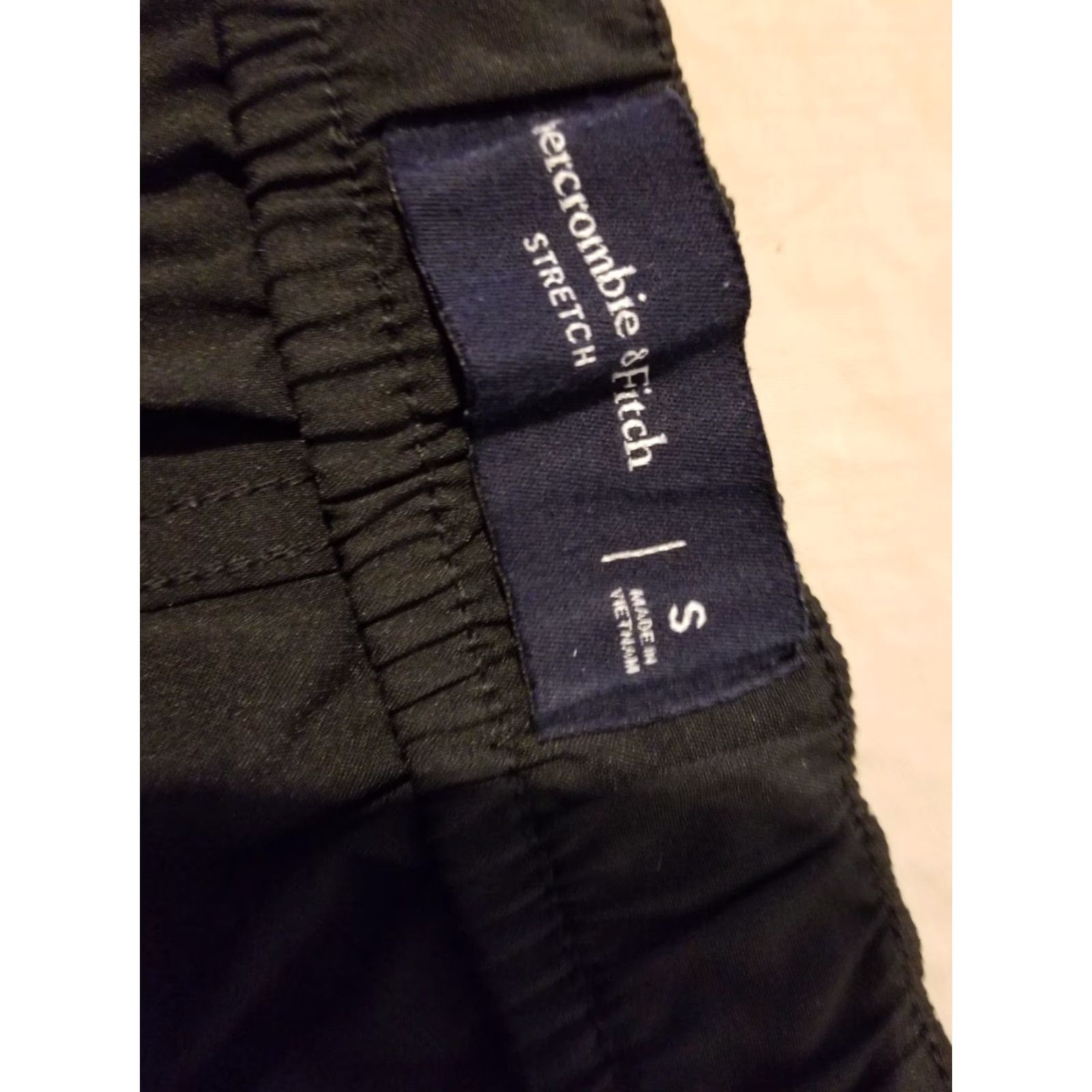 Abercrombie & Fitch VINTAGE Abercrombie & Fitch Shorts Mens Athletic Black S Small Regular Athletic Performance Stretch Shorts Men Black S (If vintage yes) Size US 29 - 4 Thumbnail