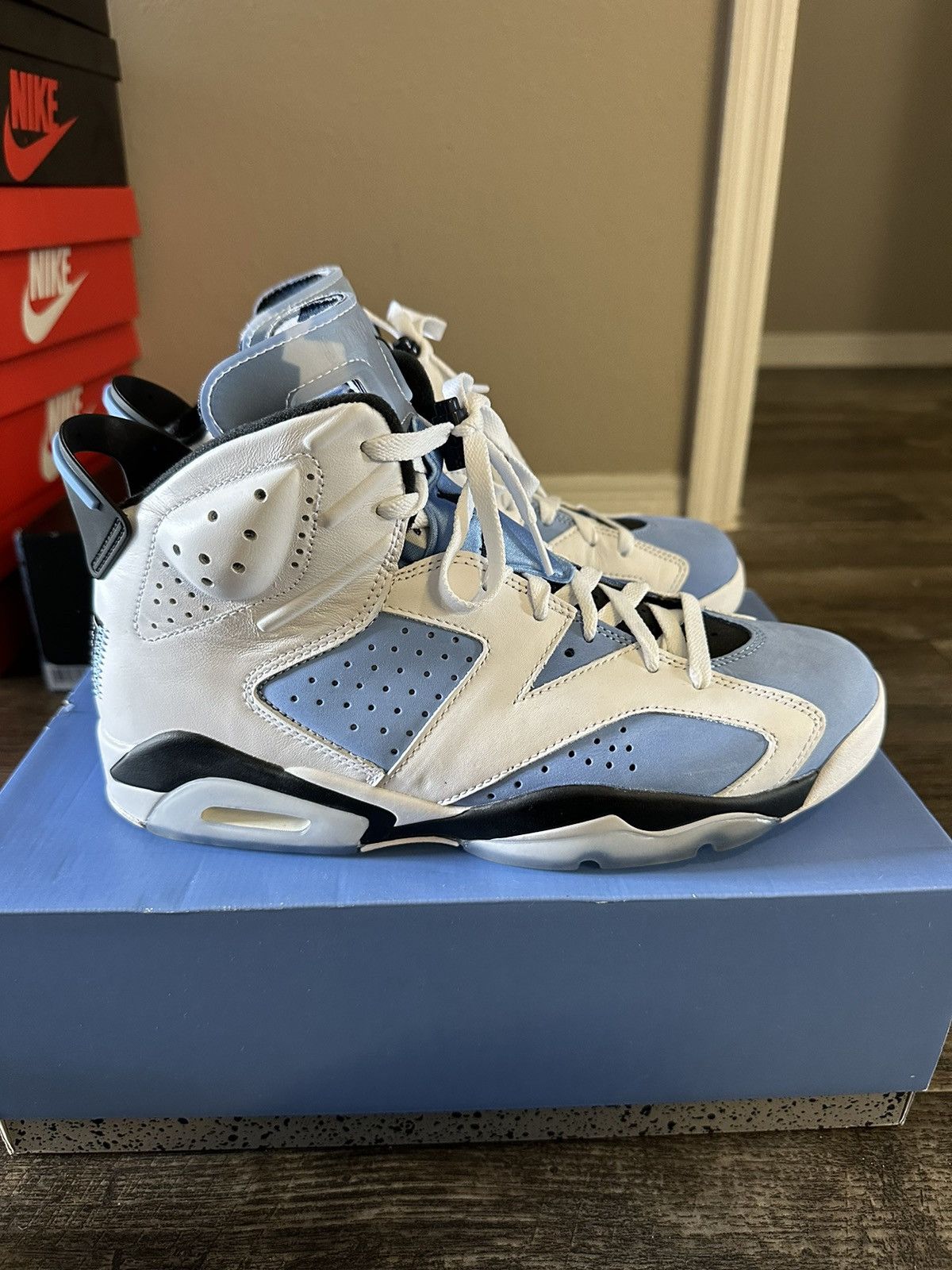 Jordan Brand × Nike Jordan Retro 6 “UNC” Size US 10 / EU 43 - 1 Thumbnail