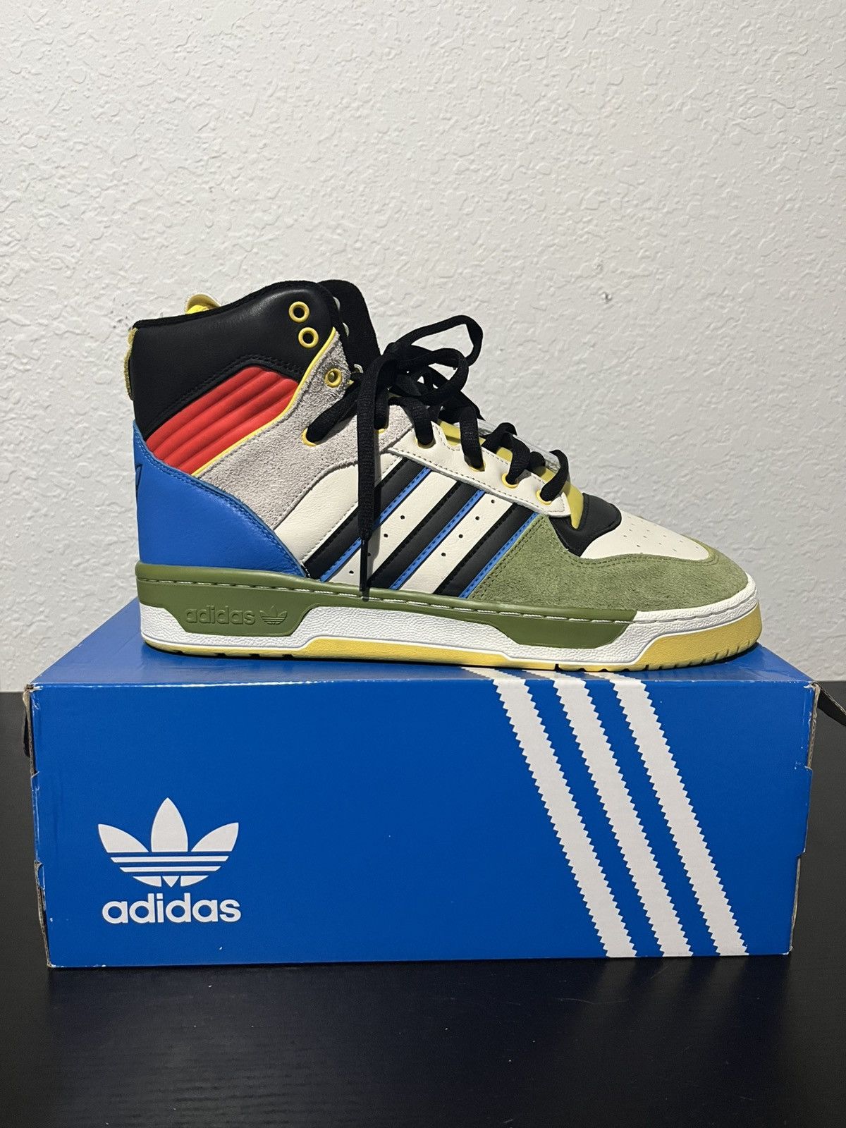 Adidas × Hebru Brantley Adidas Hebru Rivalry Hi Size US 12.5 / EU 45-46 - 2 Thumbnail