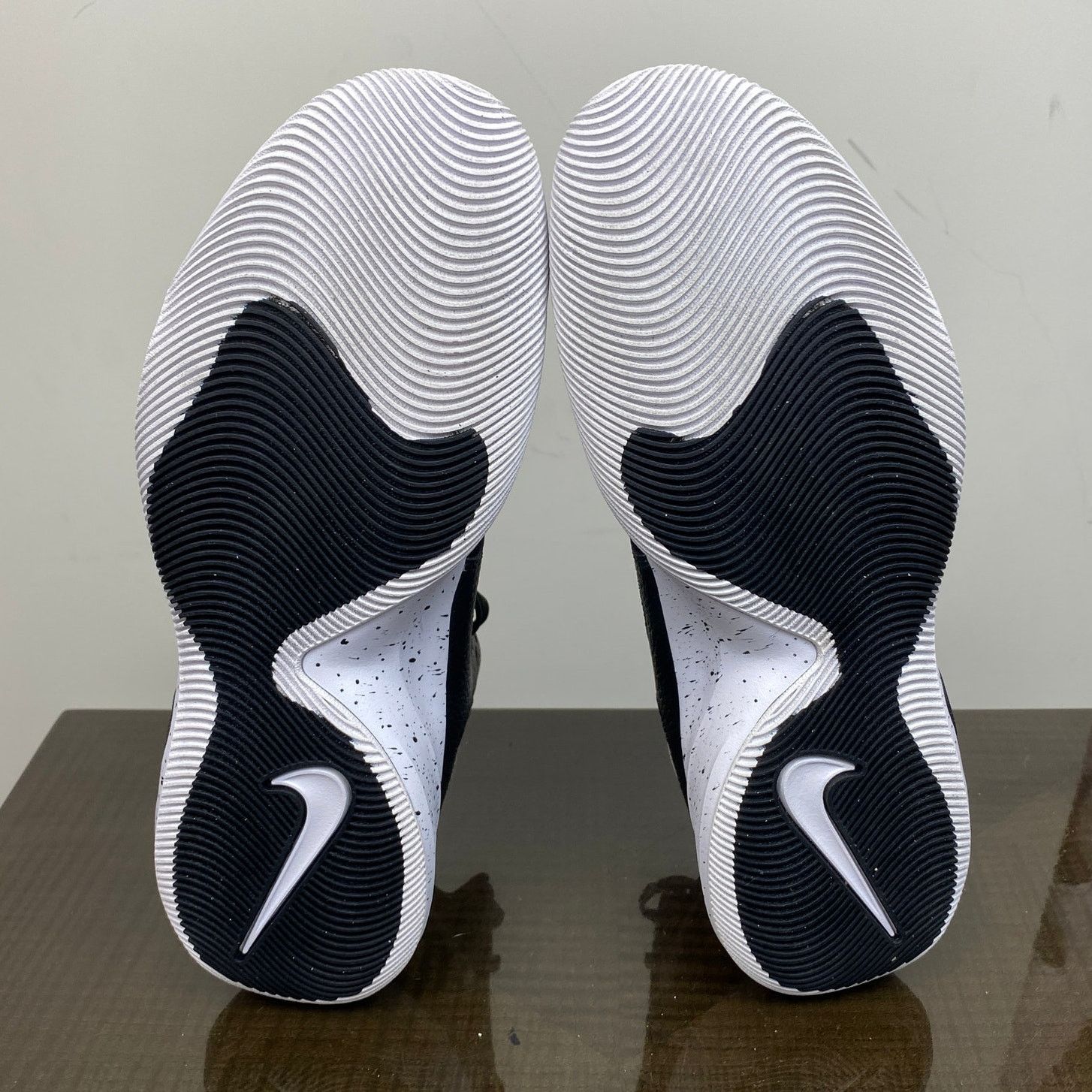 Nike Nike Fly By Mid 2 Black Running Sneakers Shoes Men's 11 Size US 11 / EU 44 - 7 Thumbnail
