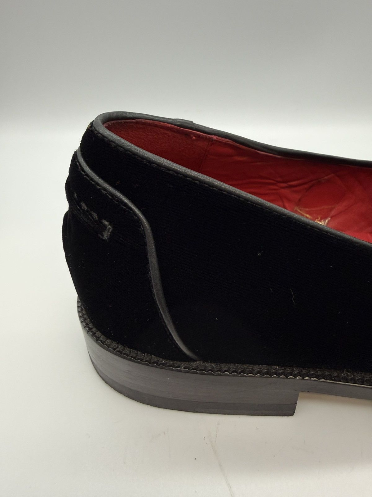 Harrys Of London Harrys of London "Shelley" Black Velvet Tassel Loafers US 11 Size US 11 / EU 44 - 9 Thumbnail