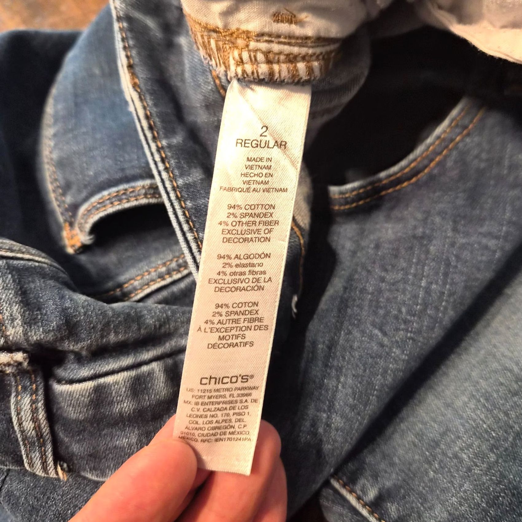 Vintage Chico's Jeans Slim Leg Ankle Stretch Blue Size 2 (12) Size 34" / US 12 / IT 48 - 4 Thumbnail