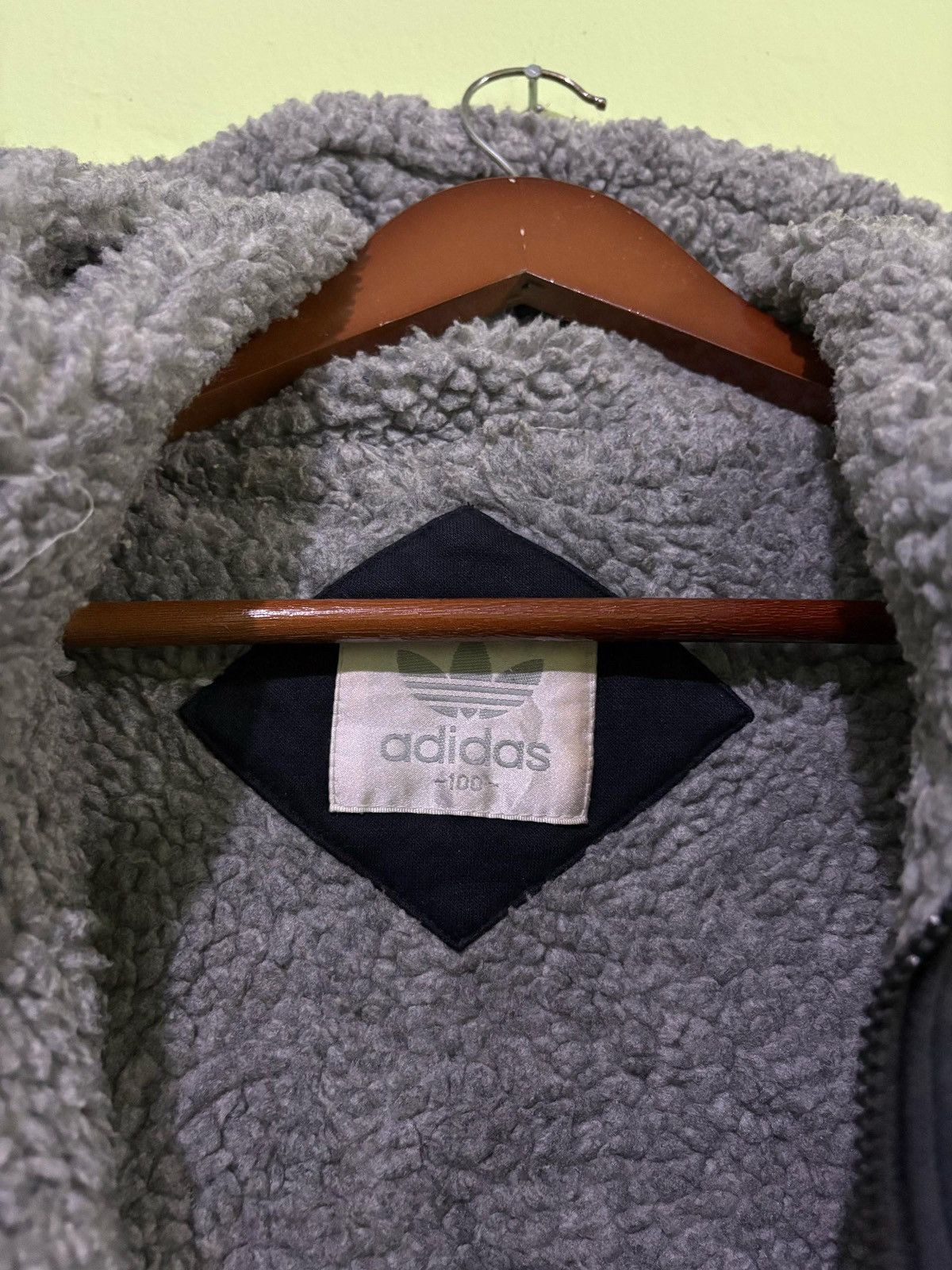 Adidas Vintage Adidas Hoodies Big Logo Design Black Gray Design Size US M / EU 48-50 / 2 - 7 Thumbnail