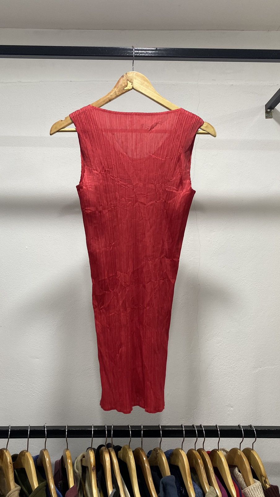 Pleats Please Issey Miyake 💥RARE Issey Miyake Pleats Please Red Size ONE SIZE - 11 Thumbnail