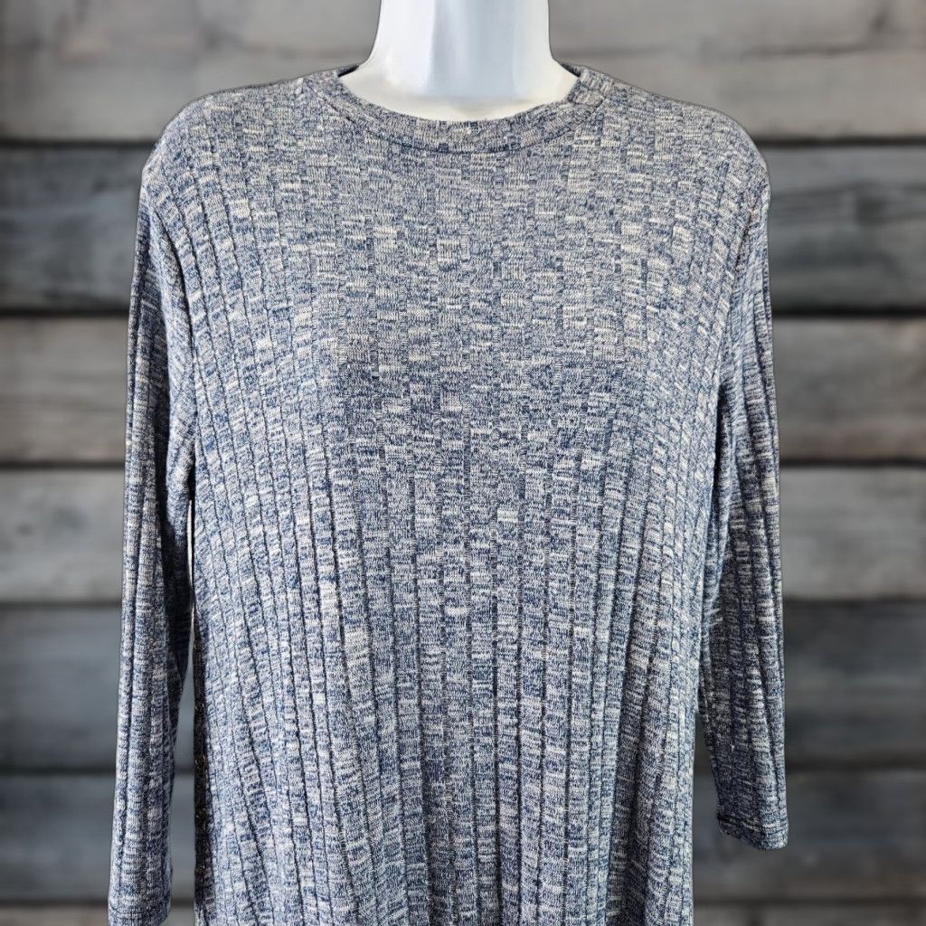 Vintage Chicos Zenergy Womens Top Sz M Blue Ribbed 3/4 Sleeve Rayon Blend Shirt Adult Medium Womens Size M / US 6-8 / IT 42-44 - 1 Thumbnail