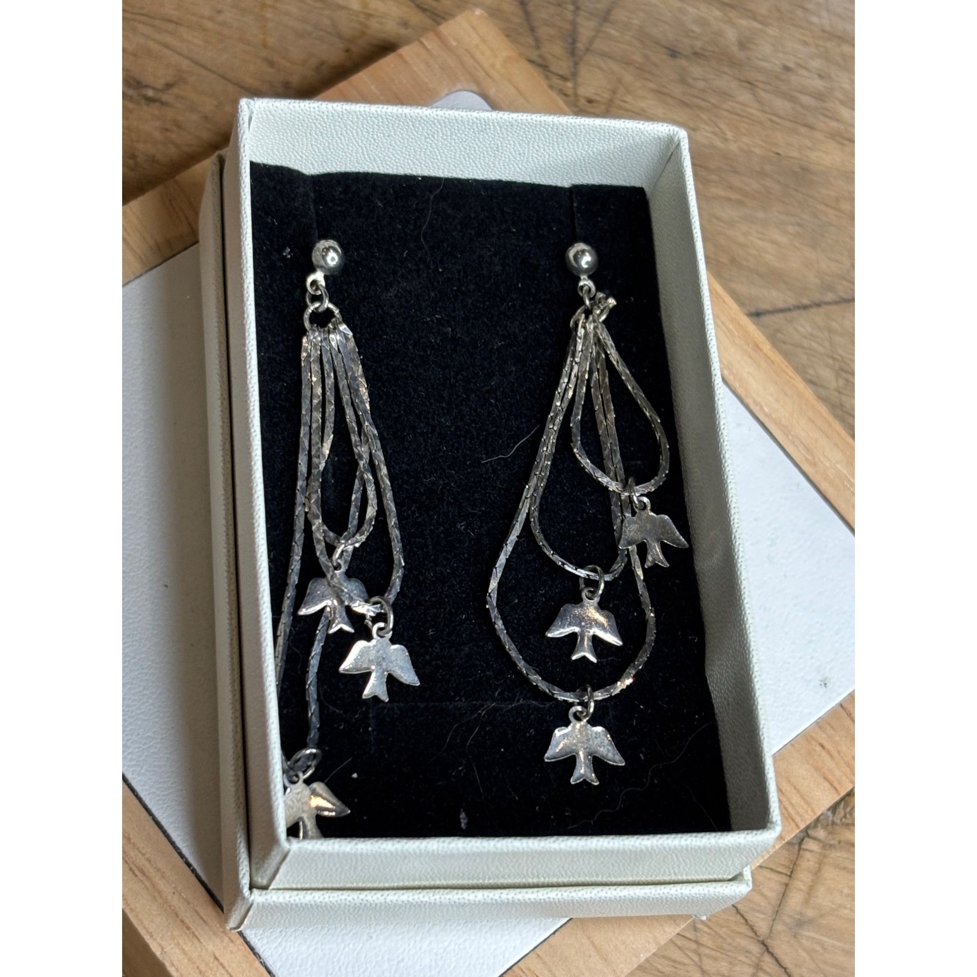 Other Silver Dangle Earrings With Bird Charms & Twisted Chains For Size ONE SIZE - 1 Thumbnail