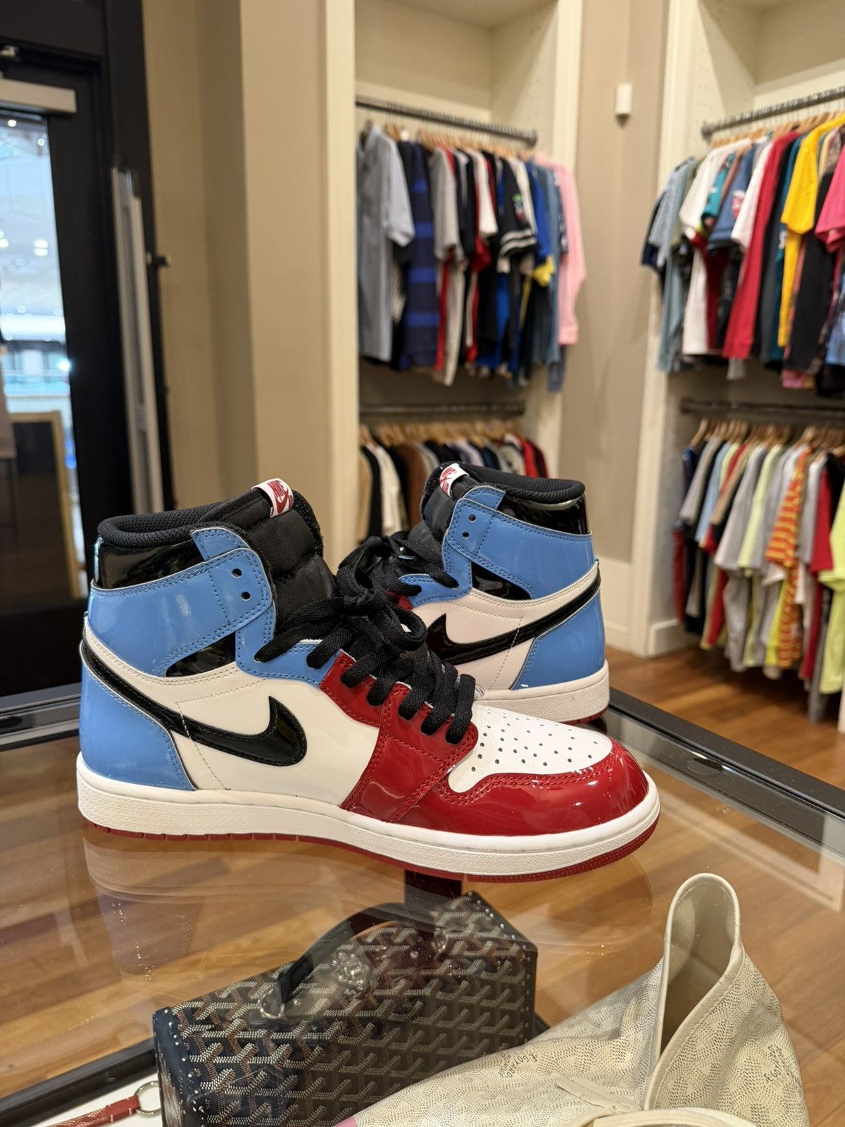 Jordan Brand Jordan 1 Retro High ‘Fearless UNC Chicago’ Size US 9.5 / EU 42-43 - 2 Thumbnail
