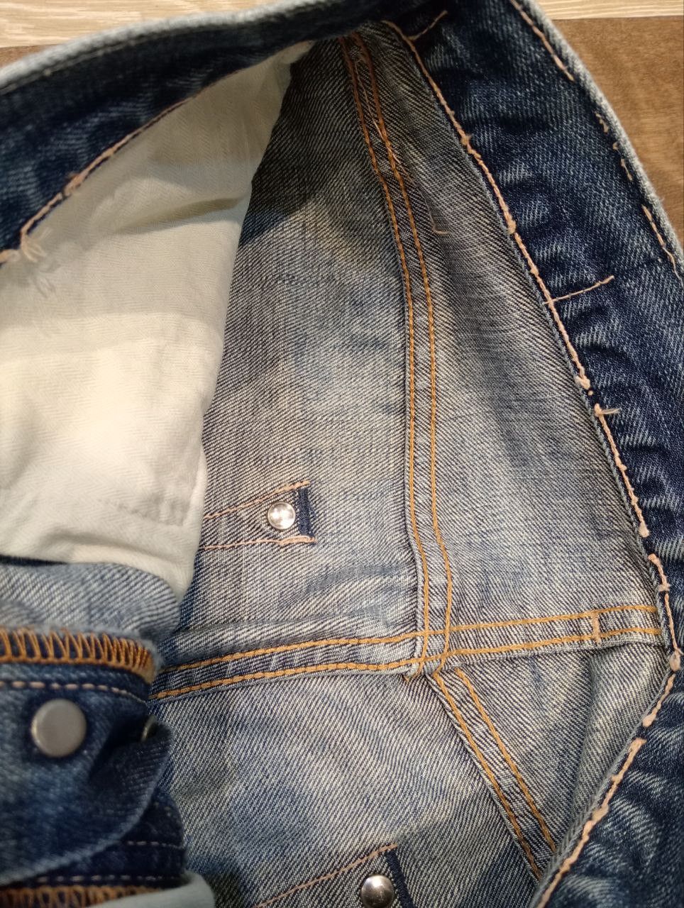 Levi's Vintage Clothing LEVI'S VINTAGE 501 CAPITAL E SELVEDGE BLUE DENIM JEANS Size US 30 / EU 46 - 10 Thumbnail