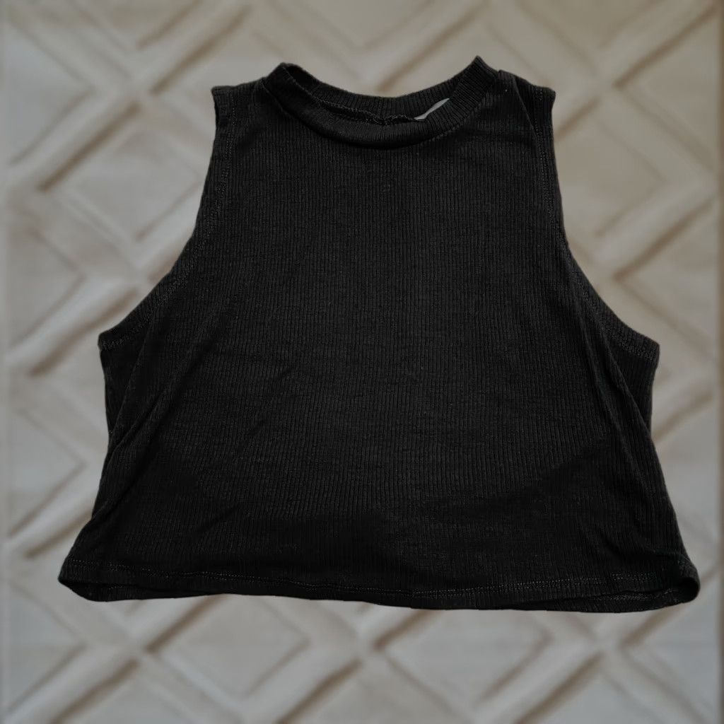AQUA Aqua Cropped Top Womens M Black Backless Sleeveless Knit Tank Top Womens Size M / US 6-8 / IT 42-44 - 1 Thumbnail