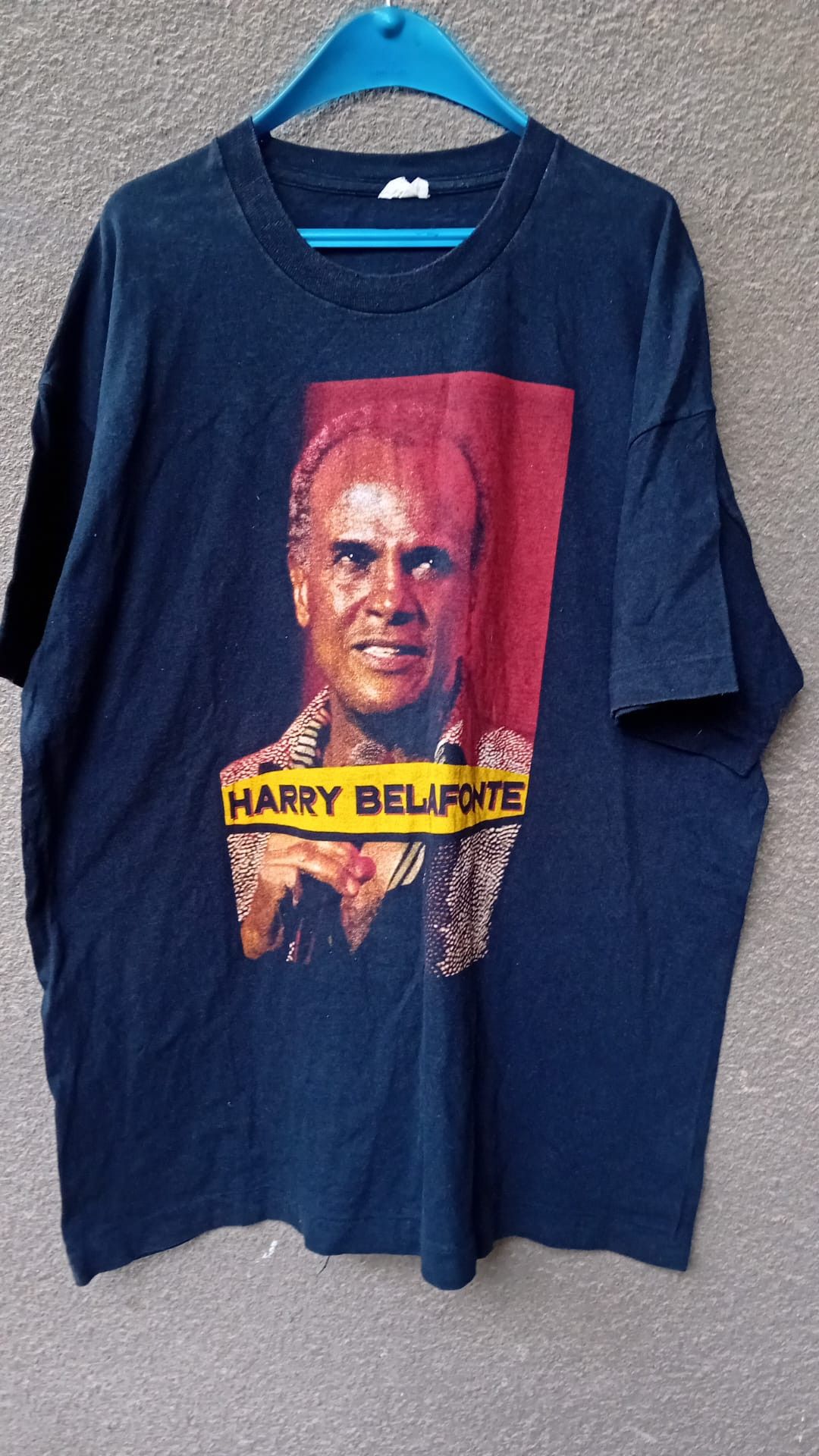 Vintage Harry Belafonte Vintage 1995 Tour t-shirt single stitch sz L Size US L / EU 52-54 / 3 - 1 Thumbnail