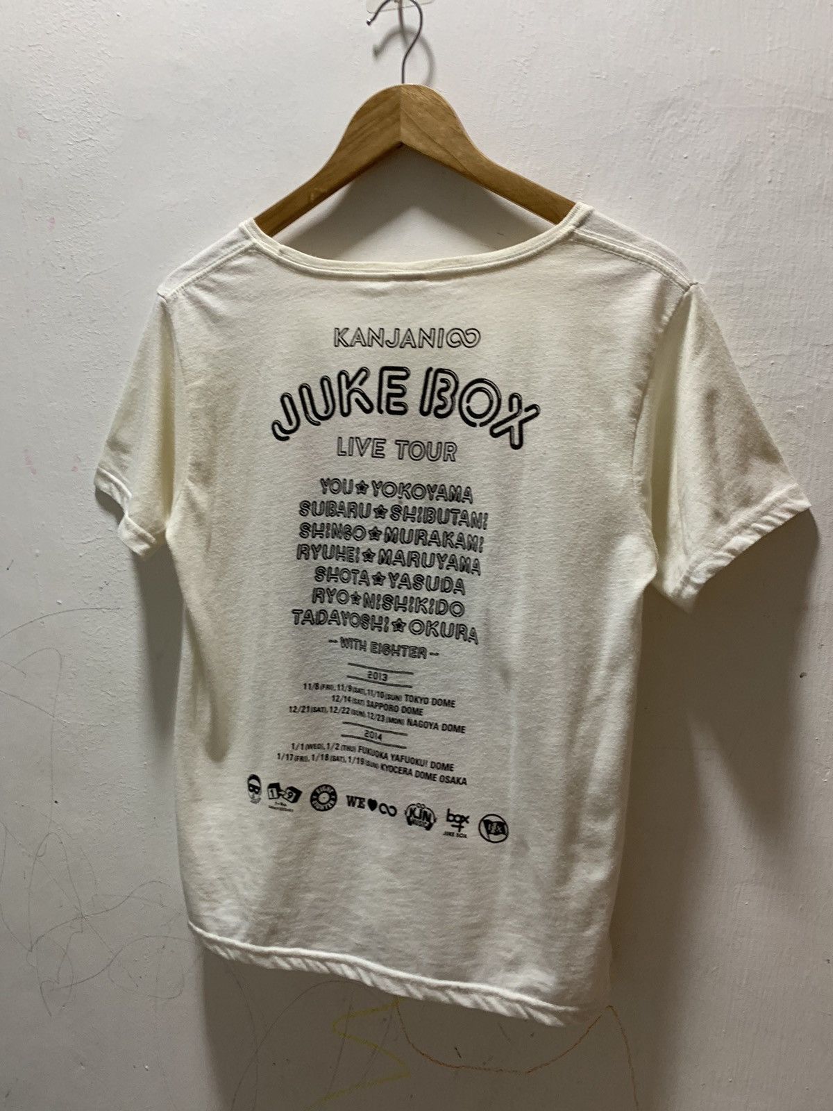 Japanese Brand Juke Box Live Tour Japan band Tees Size US M / EU 48-50 / 2 - 10 Thumbnail