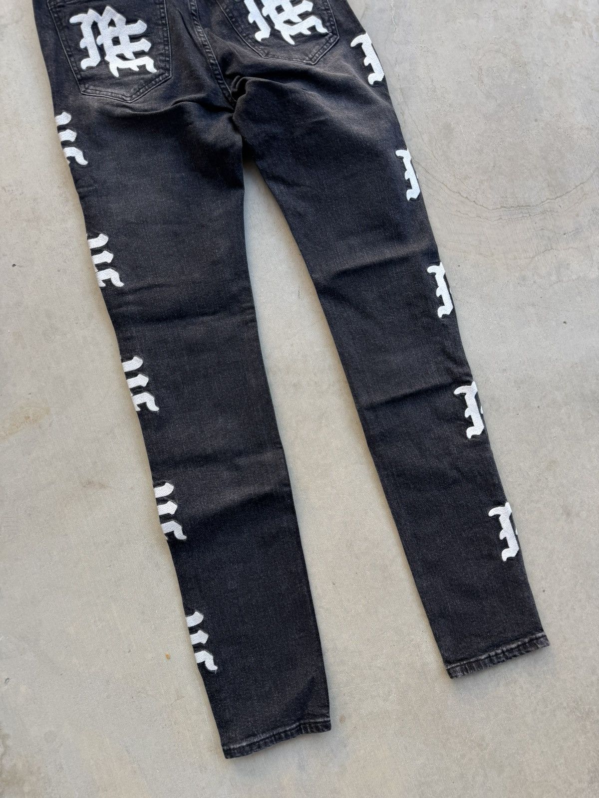 Other Mixed Emotions Monogram Jeans Black Size 30 New With Tags Size US 30 / EU 46 - 5 Thumbnail