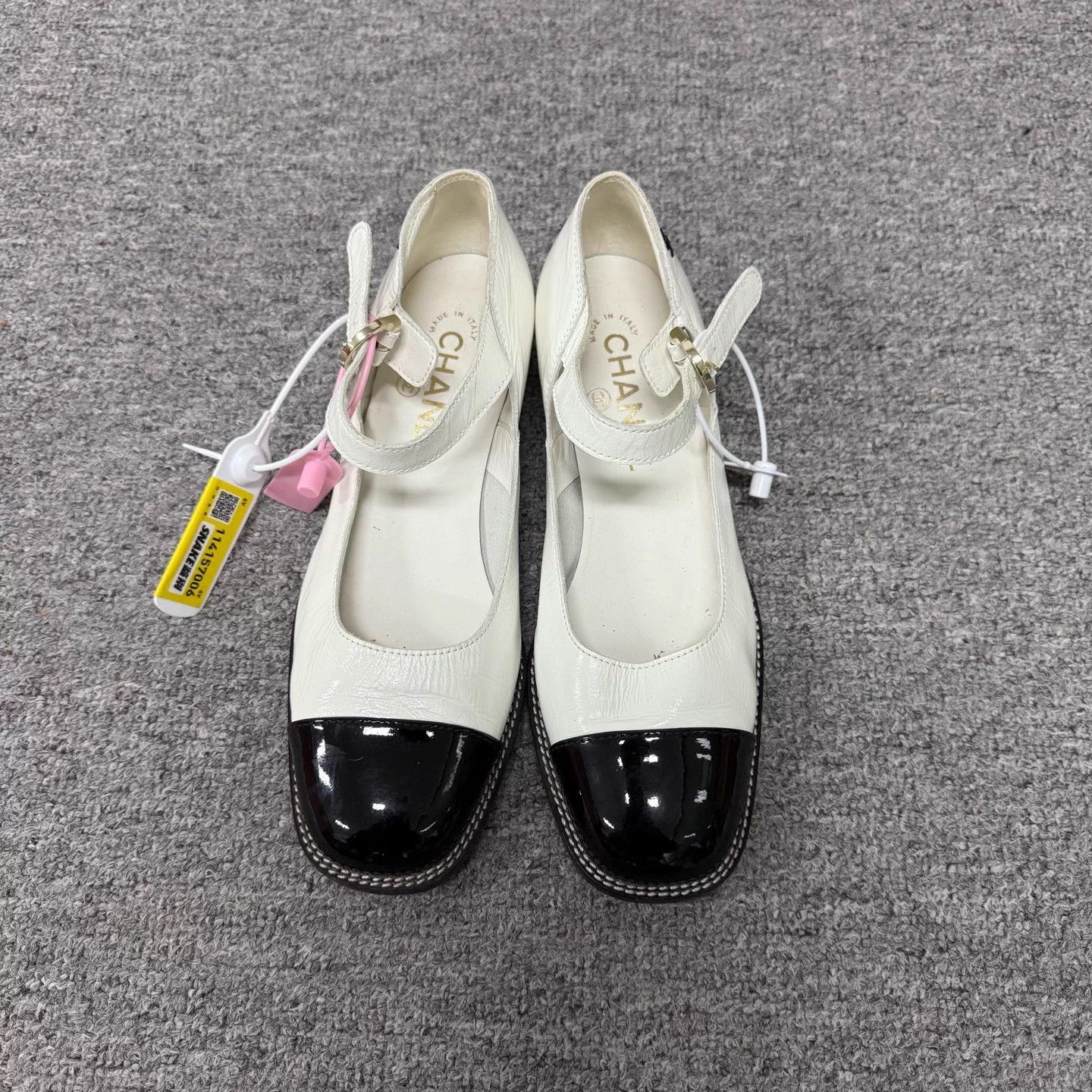 Chanel CHANEL Classic Mary Jane Panda Black White 37 Size US 6 / IT 36 - 3 Thumbnail