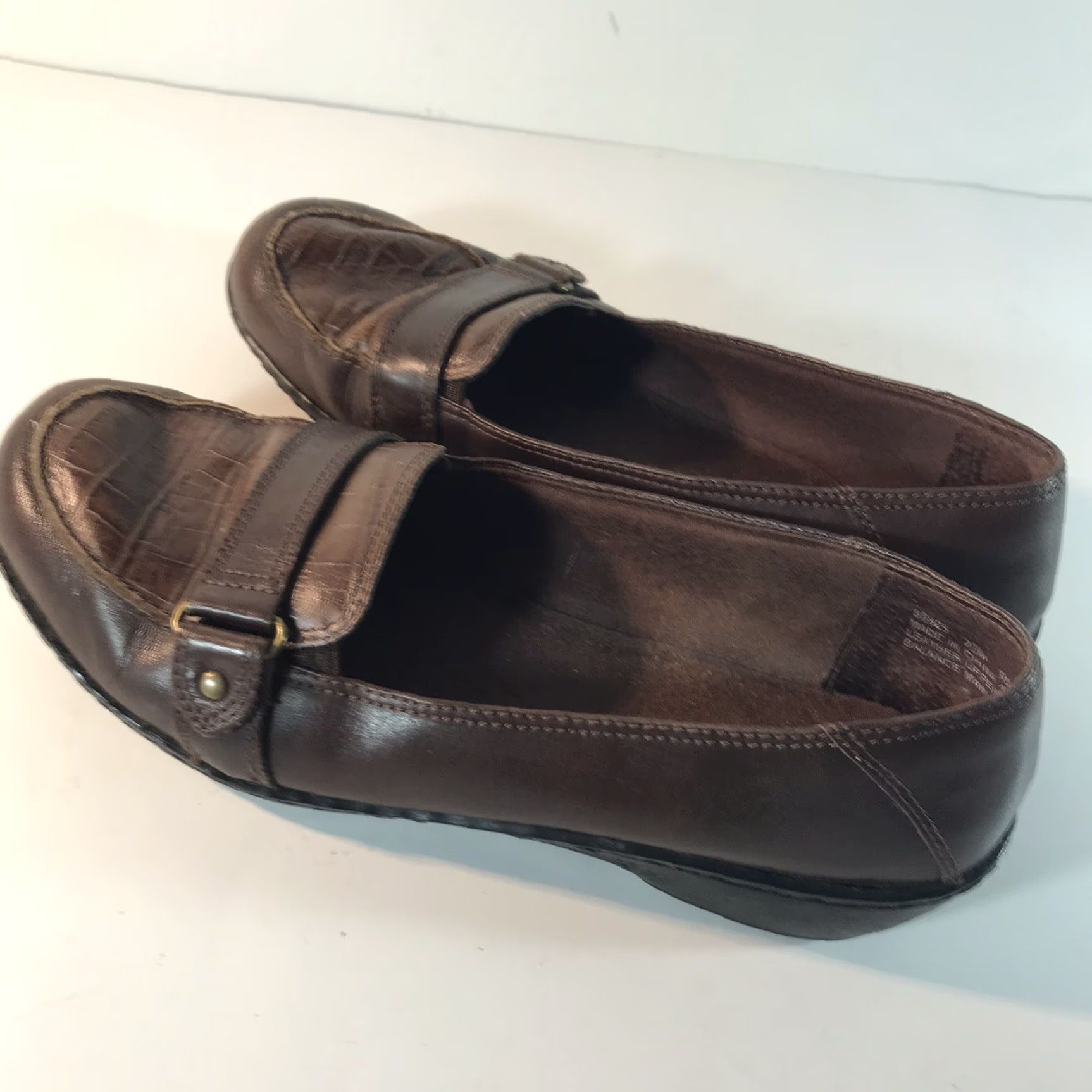 Clarks Clarks Brown Leather Wedge Loafers Womens Size 7.5 M Casual Comfort Classic Size US 7.5 / IT 37.5 - 4 Thumbnail
