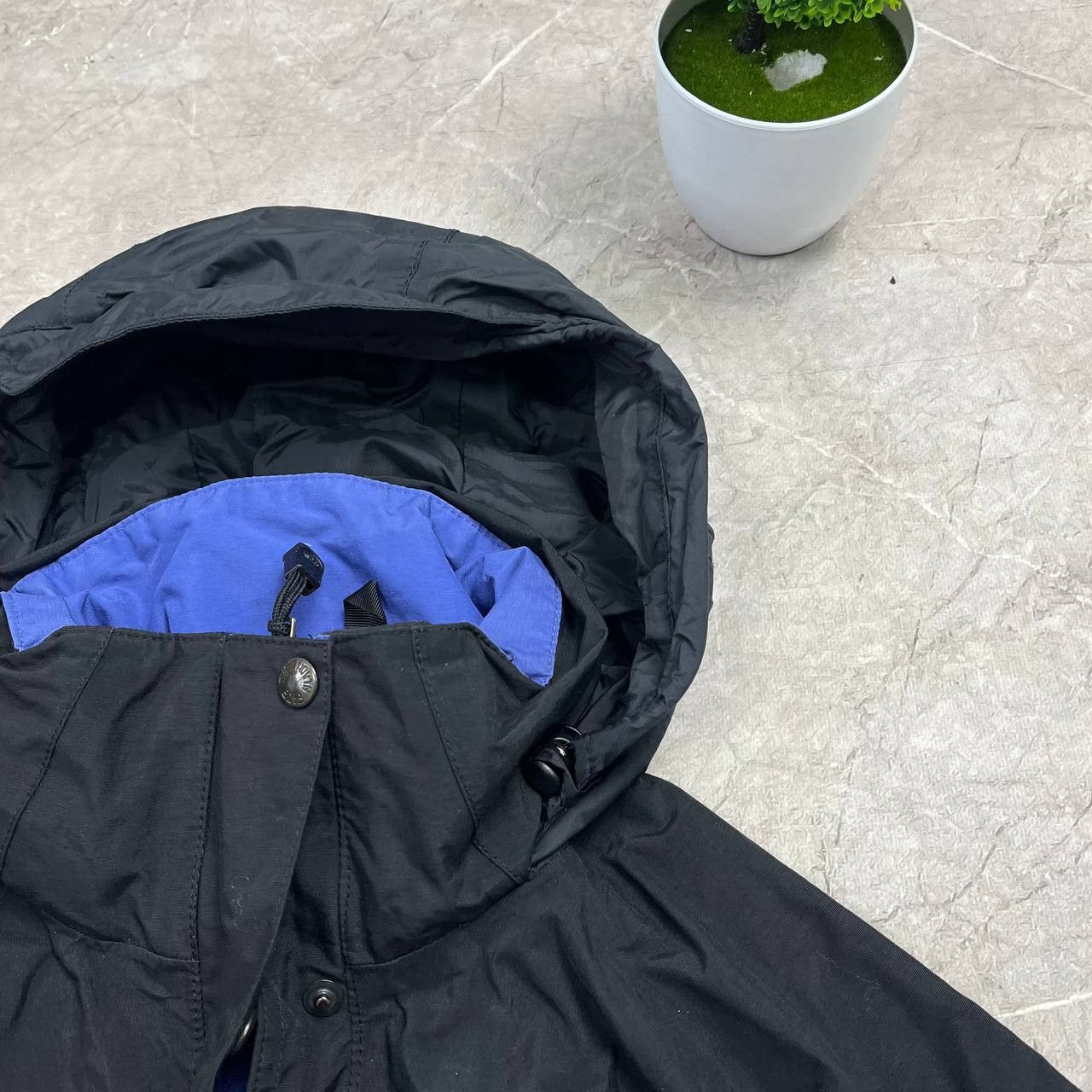 The North Face Vintage Womens The North Face HyVent Jacket Size S Size S / US 4 / IT 40 - 14 Thumbnail