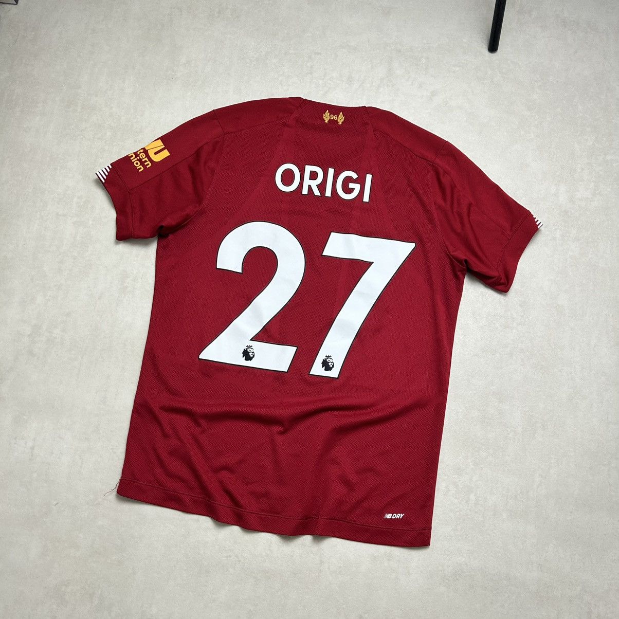 New Balance New Balance Liverpool FC 2019/20 Home Kit Jersey ORIGI 23 Size US S / EU 44-46 / 1 - 2 Thumbnail