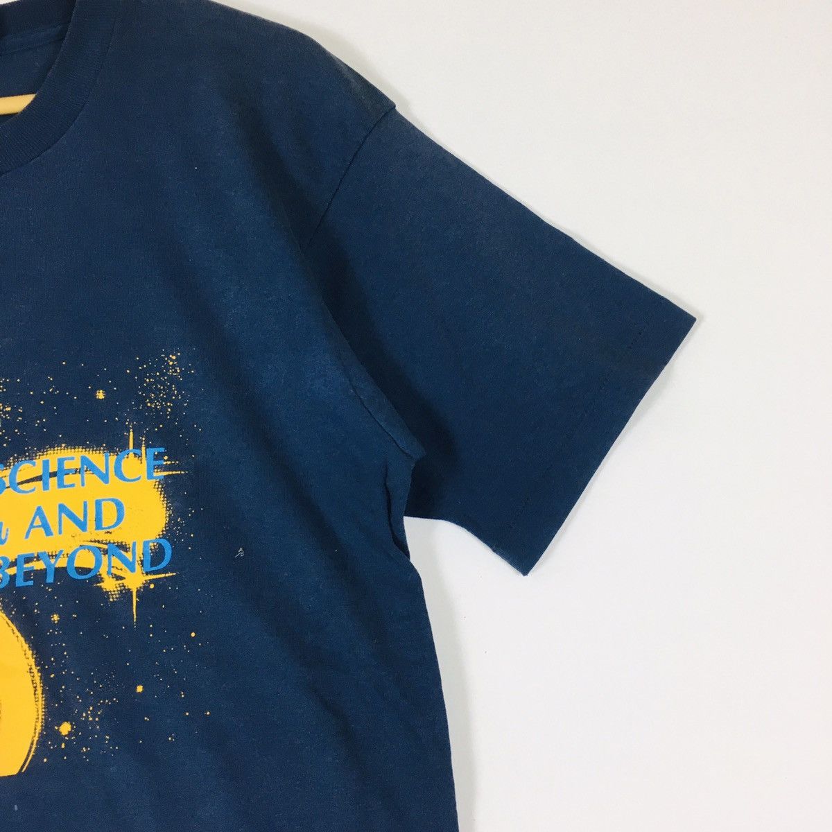 Arts & Science × Hanes × Vintage Vintage Science and Math Beyond By Hanes Size US S / EU 44-46 / 1 - 5 Thumbnail