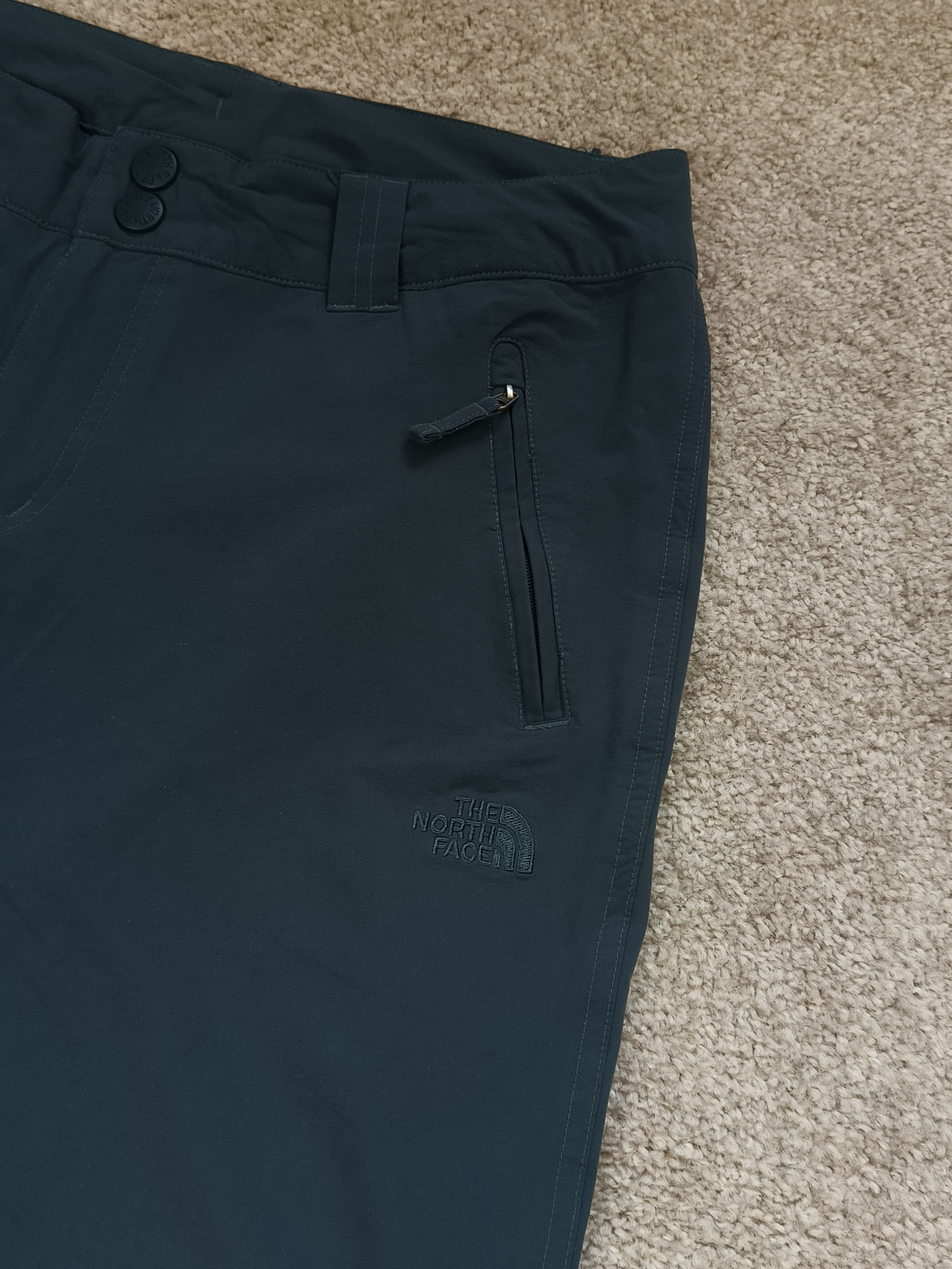 The North Face TNF Stow Pocket Detachable Convertible Cargo Nylon Pants Size 32" / US 10 / IT 46 - 3 Thumbnail