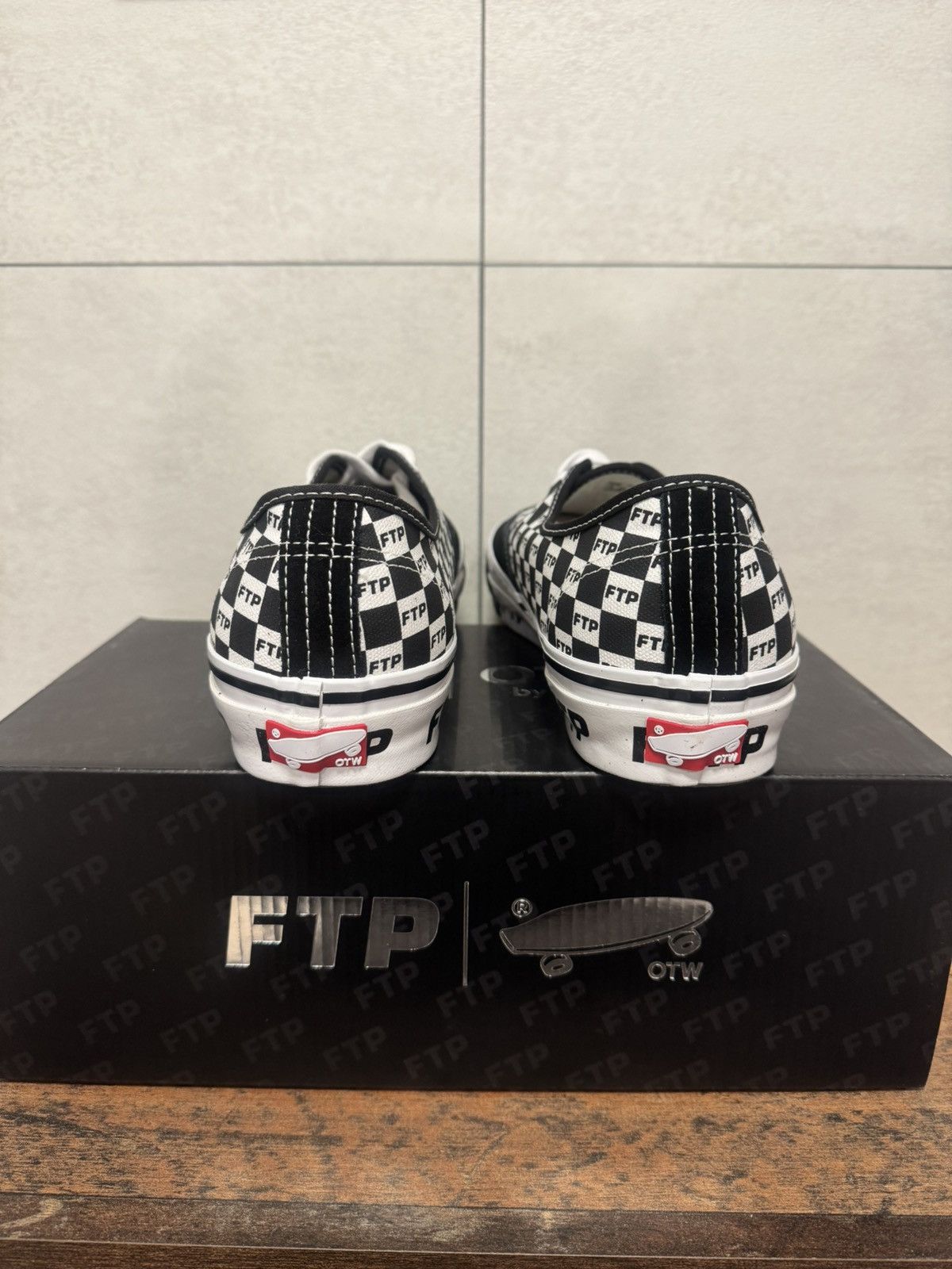 Fuck The Population × Van Ftp vans us12 eu46 Size US 12 / EU 45 - 3 Thumbnail