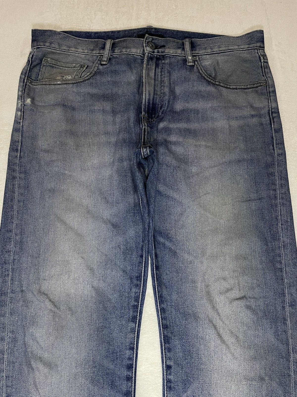 Uniqlo Vintage Japanese Brand Distress Mudwash Denim Jeans Size US 36 / EU 52 - 2 Thumbnail