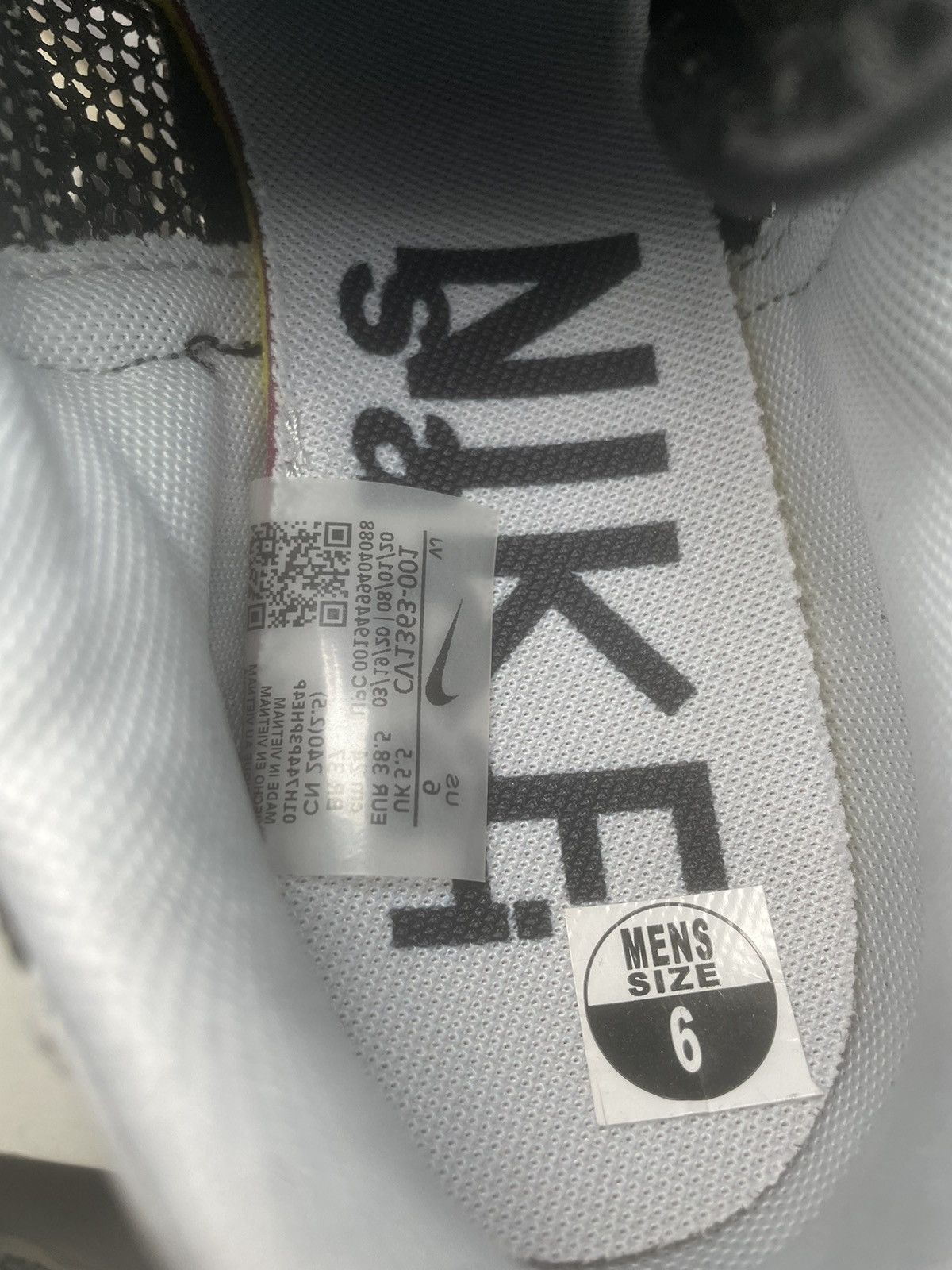 Nike Nike x Sacai Vaporwaffle Black White Size US 6 / EU 39 - 9 Thumbnail