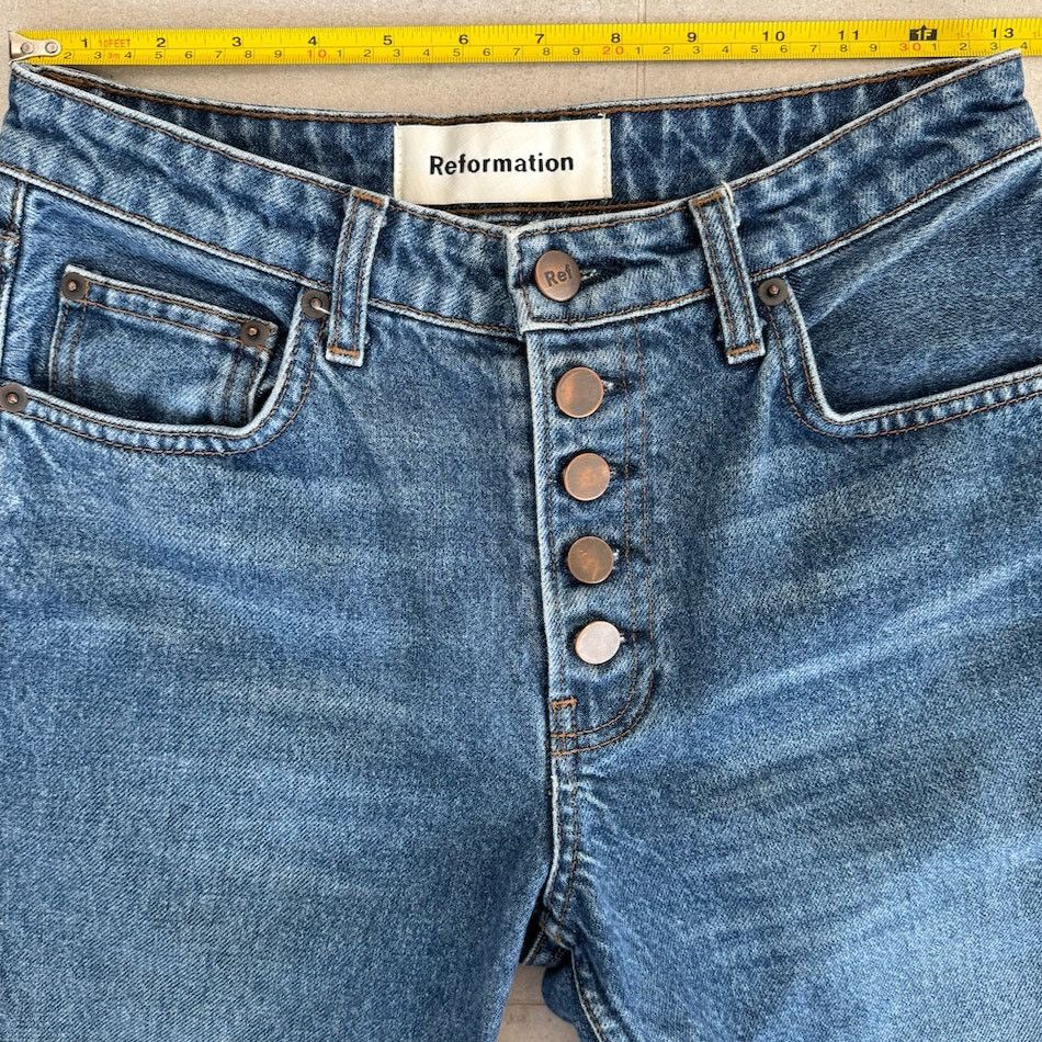 Reformation Reformation Mid Rise Button Straight Leg Jeans, Baltic Wash Size 25" / US 0 / IT 36 - 5 Thumbnail