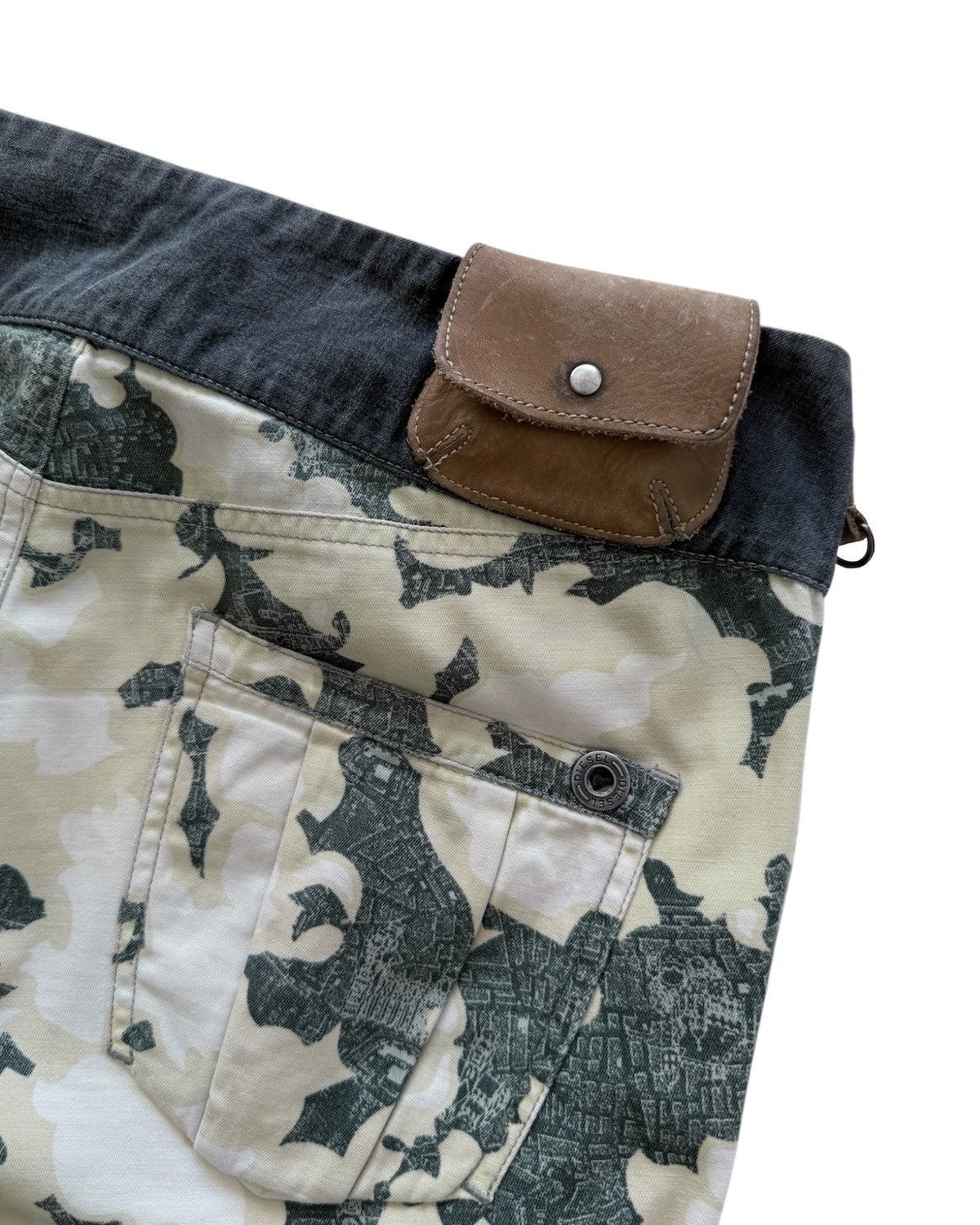 Diesel DIESEL FLARE CAMO PANTS🇮🇹 Size US 33 - 11 Thumbnail