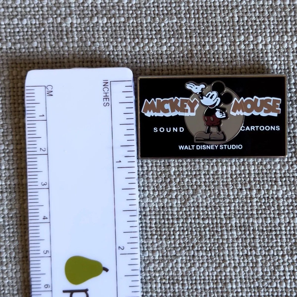Disney 2014 Walt Disney Studio Mickey Mouse Sound Cartoons Pin Size ONE SIZE - 7 Thumbnail