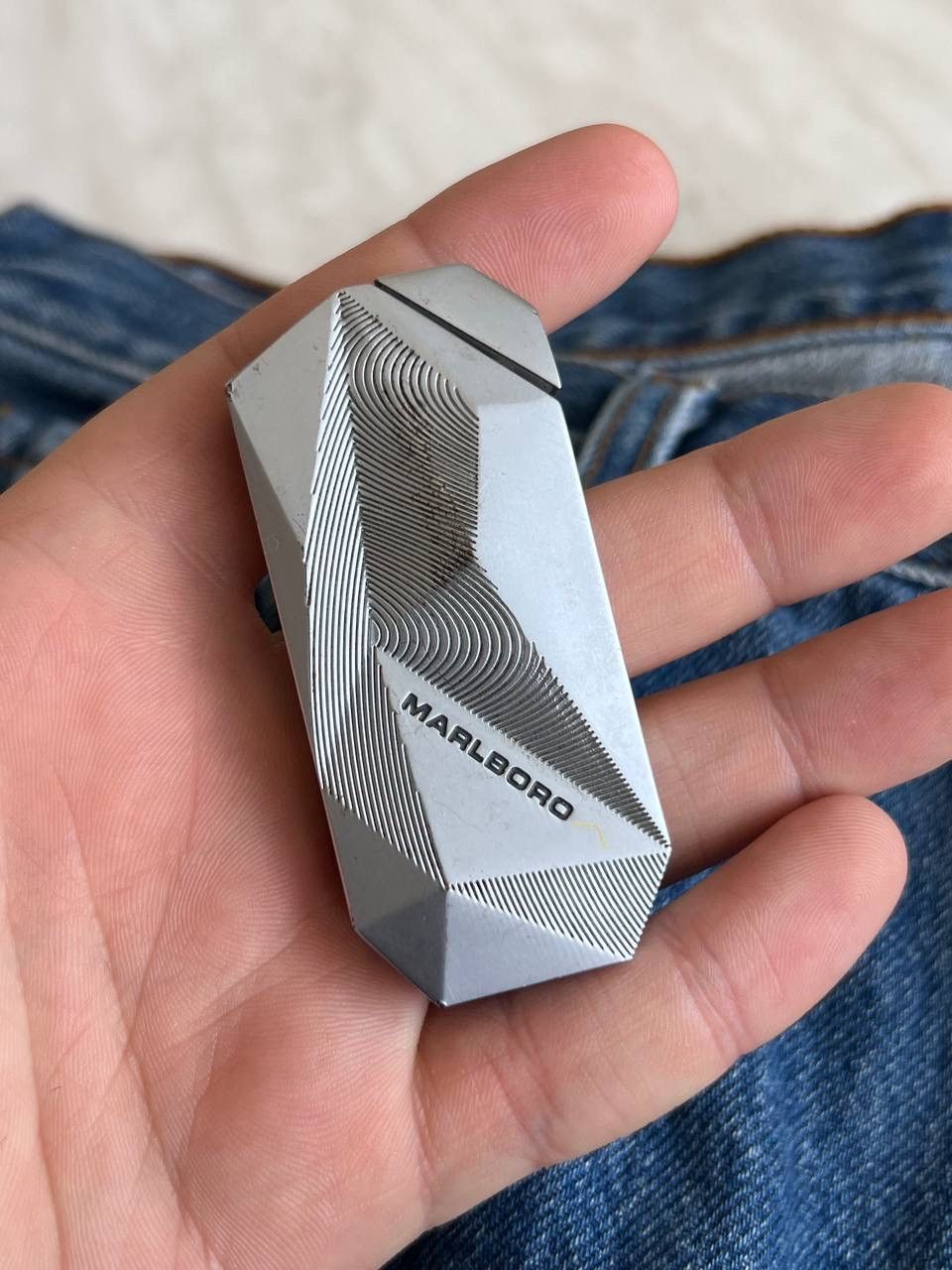 Marlboro Y2K ELEGANCE MARLBORO GEOMETRIC METAL PUNK ROCK LIGHTER Size ONE SIZE - 2 Thumbnail