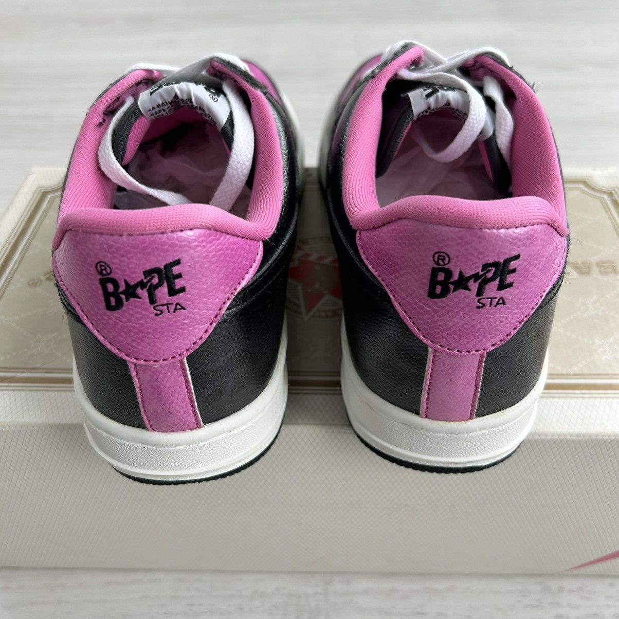 Bape VERY RARE OG 2004 A BATHING APE X UNKLE BLACK/PINK BAPESTA Size US 10 / EU 43 - 6 Thumbnail
