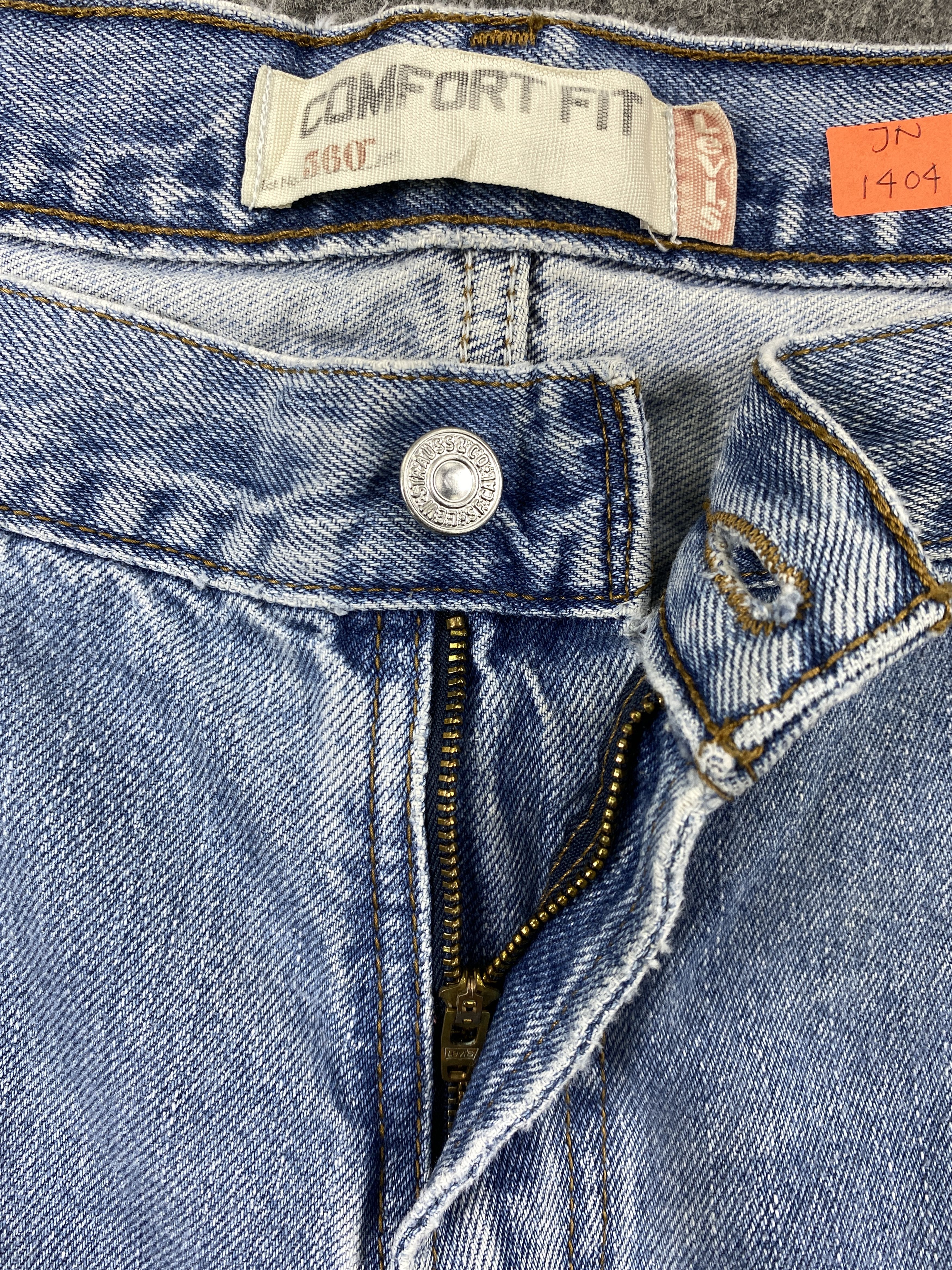 Levi's Mid Blue Levi's 560 Jeans 41x30 Denim -JN1404 Size US 41 - 6 Thumbnail