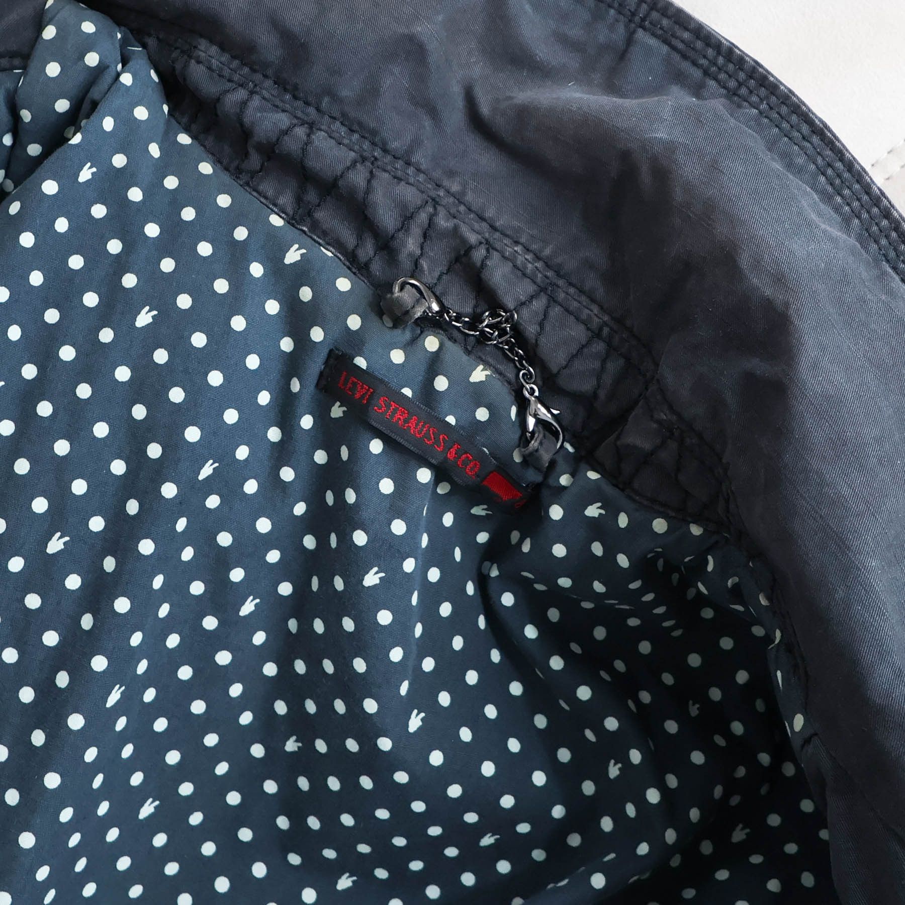 Levi's Vintage Clothing Y2K Levi's Heavy Parka Naturally Sun Fading And Distressing Size US L / EU 52-54 / 3 - 3 Thumbnail