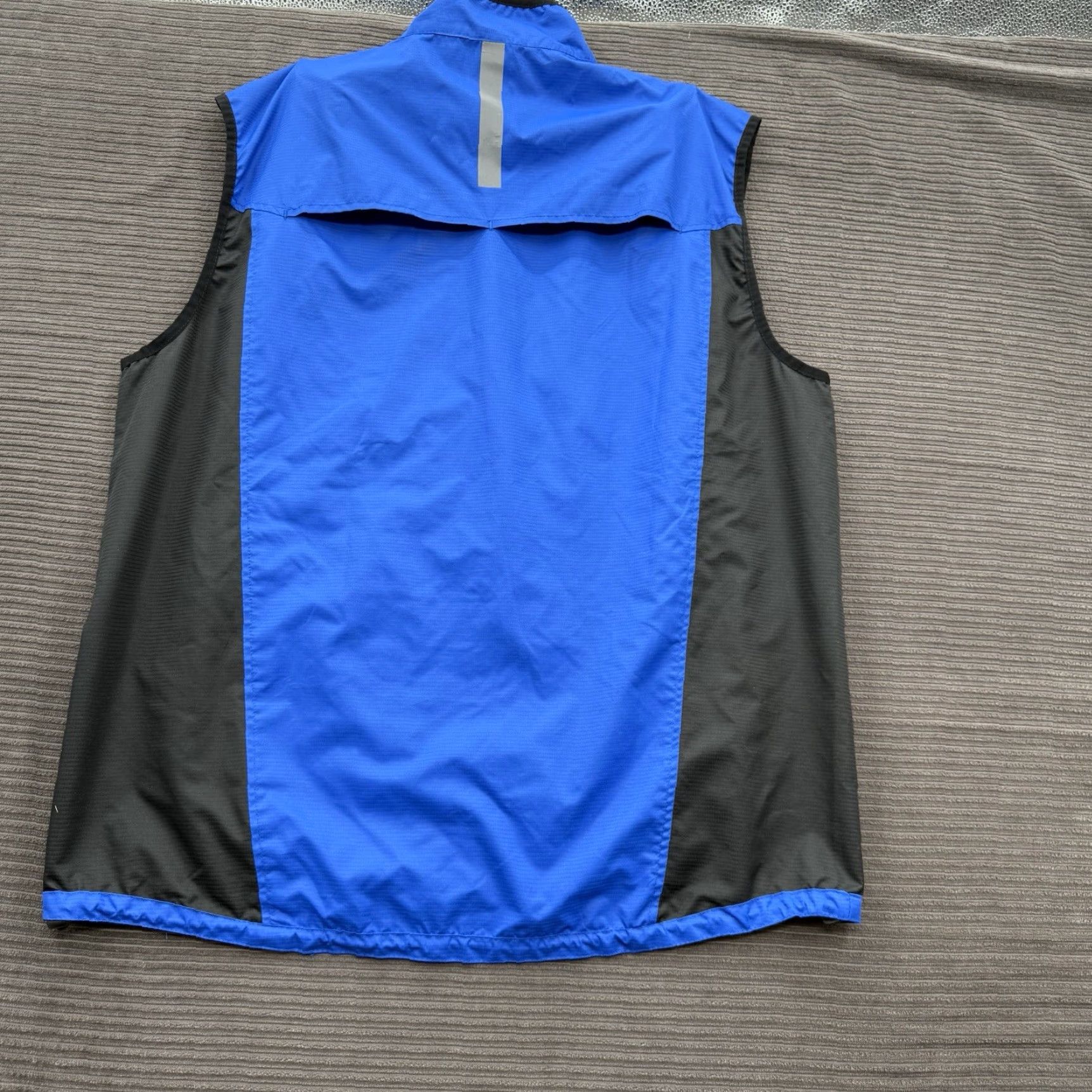 Vintage Gold's Gym Vest Men XL Black Blue Polyester Full Zip Workout Gym Training Vest Men's XL Black Blue Full Zip Size US XL / EU 56 / 4 - 2 Thumbnail