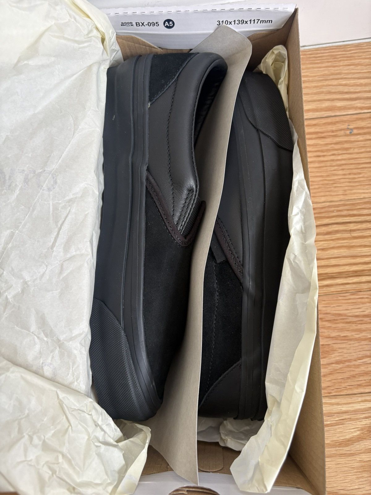 Engineered Garments × Vans Engineered Garments × Vans OTW Slip-On 98 - Blk /Blk Leather Size US 7 / EU 40 - 5 Thumbnail