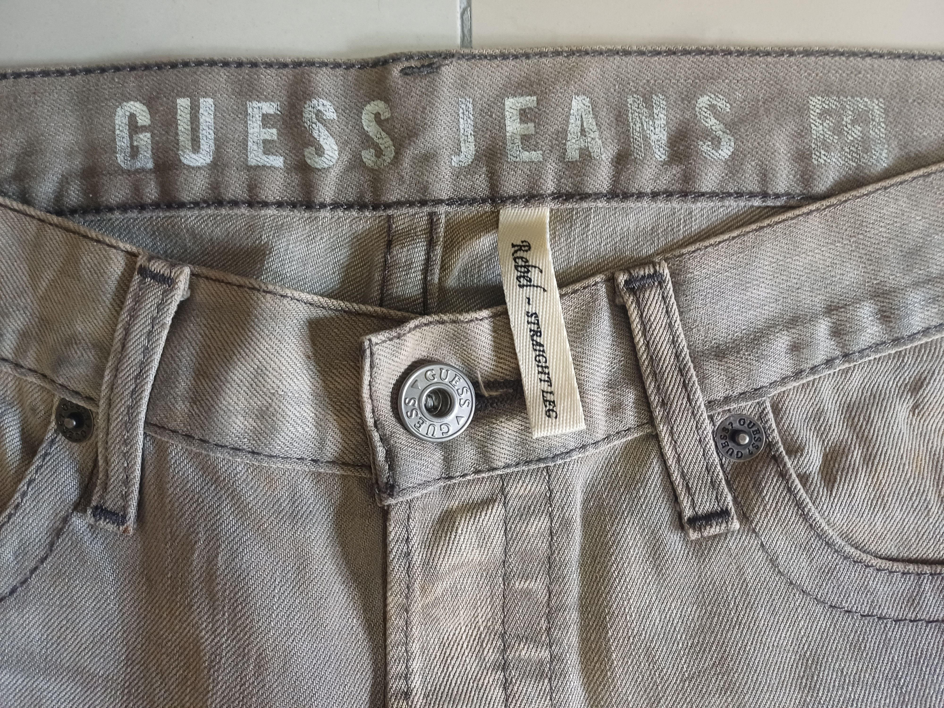 Designer × Guess AWESOME 🔥🔥🔥Distressed GUESS Jeans.. button fly Size US 31 - 6 Thumbnail