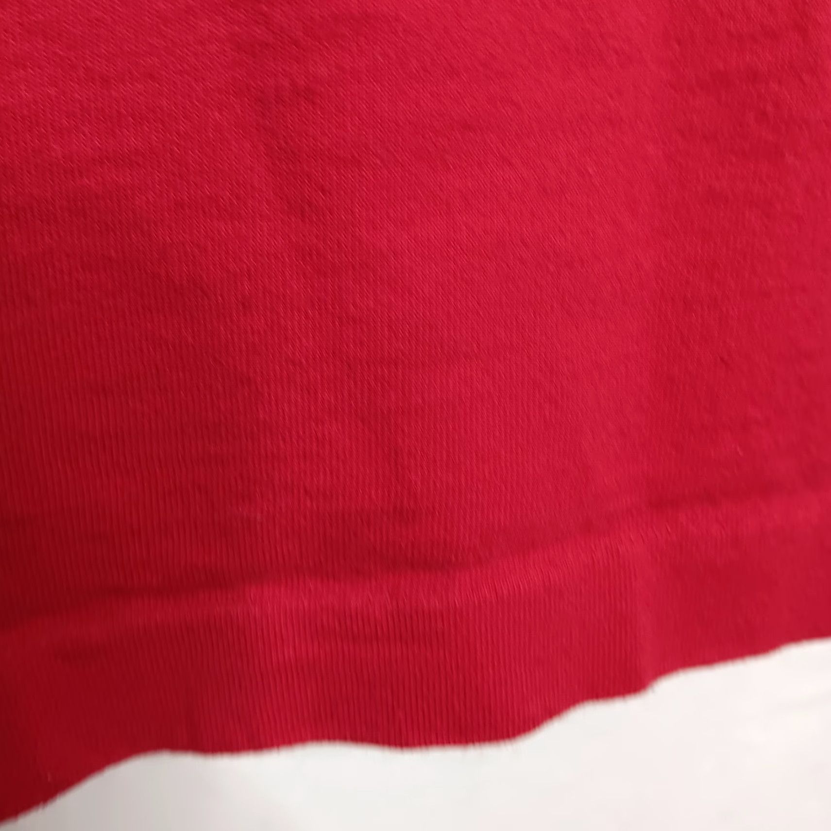 Fruit Of The Loom VINTAGE Fruit of the Loom Casualwear Shirt Mens Large Red Short Sleeve Crew Neck 28" L 22" Pit to Pit United States Mens Size US L / EU 52-54 / 3 - 6 Thumbnail